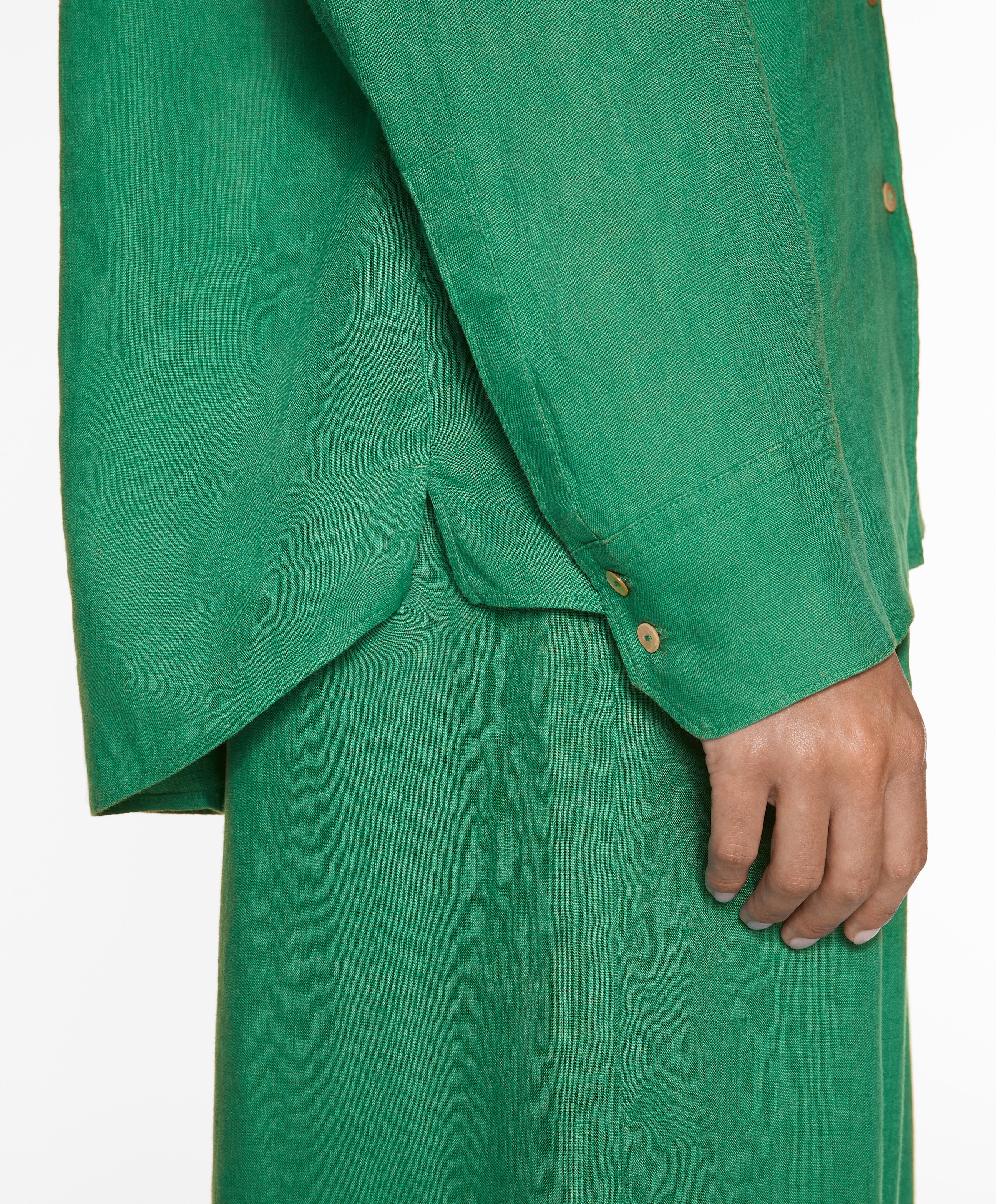 100% linen long-sleeved shirt