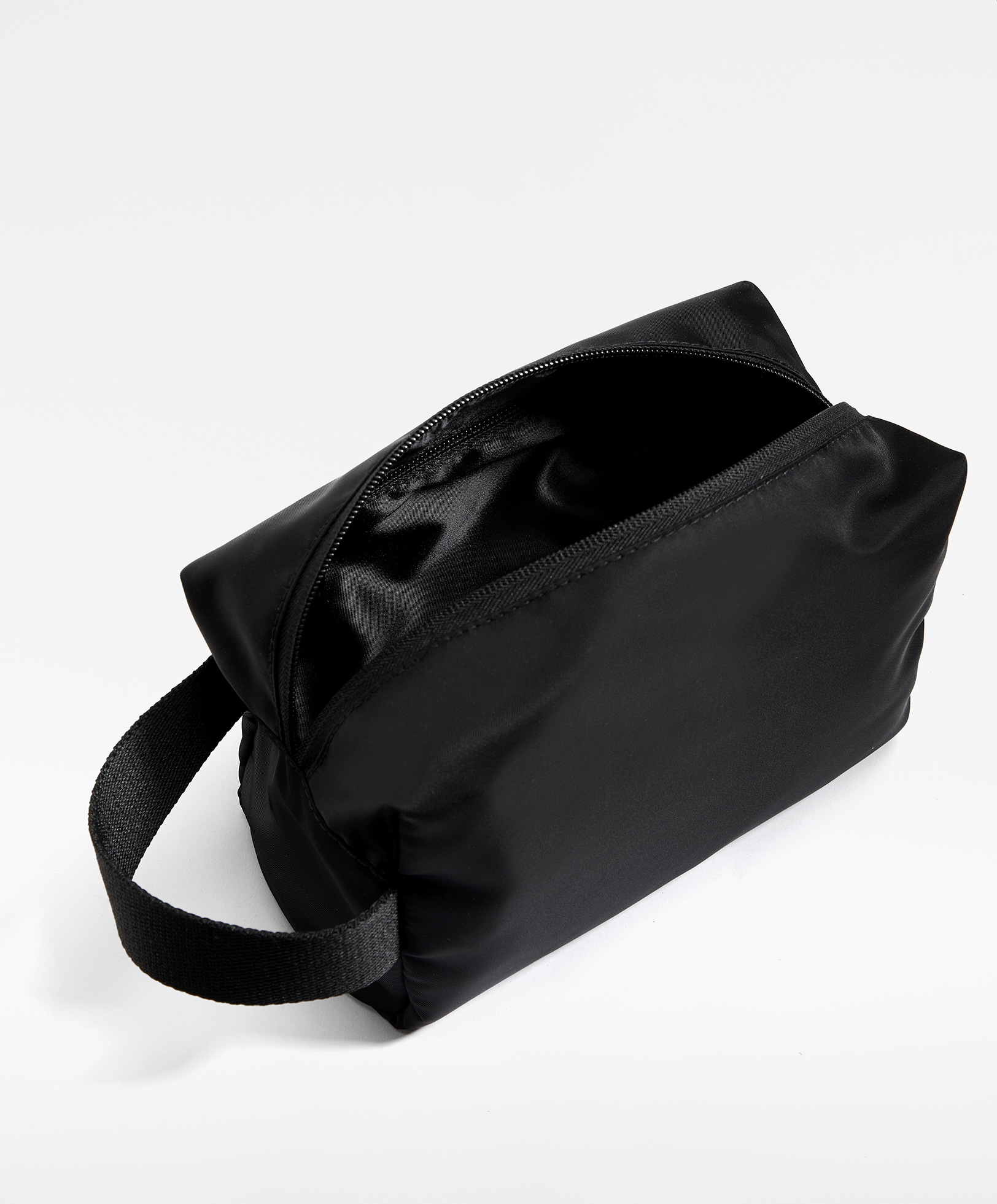 Side-strap wash bag