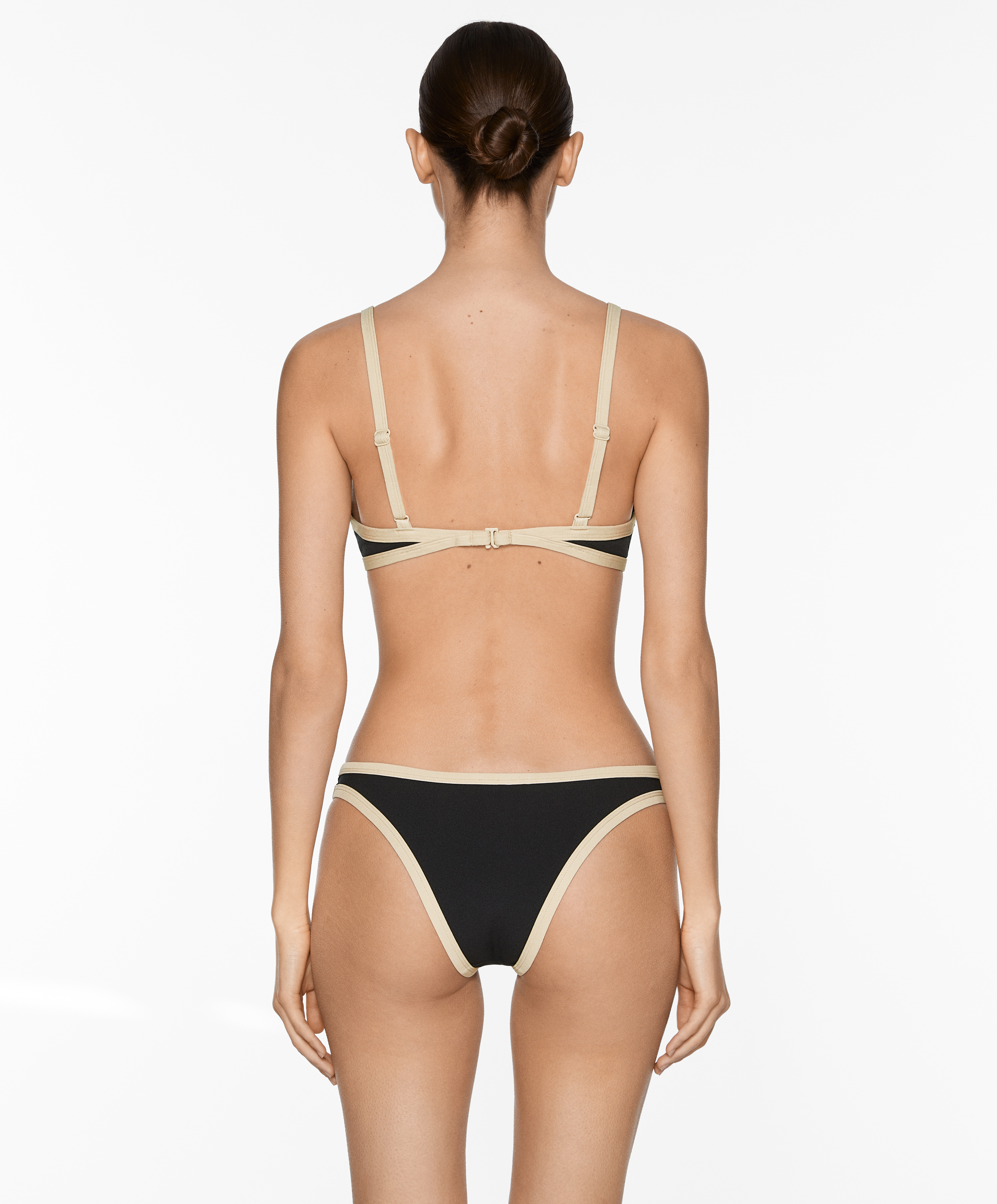Contrast trim medium-coverage bikini briefs