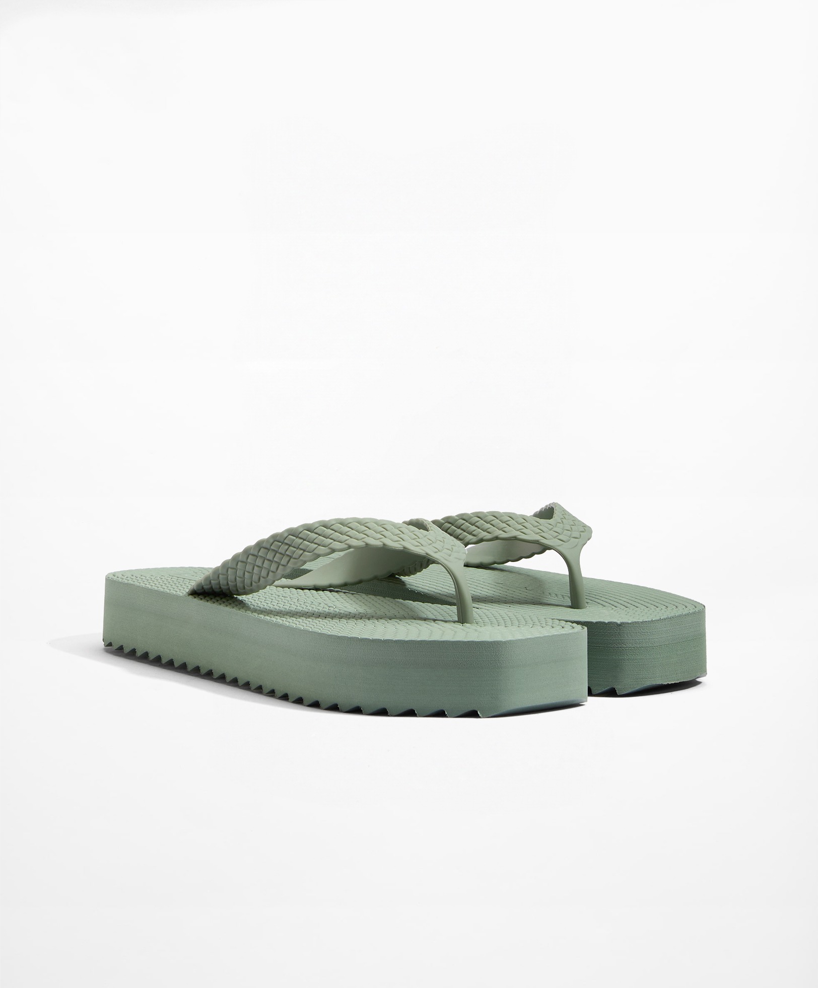 Braided platform beach sandals