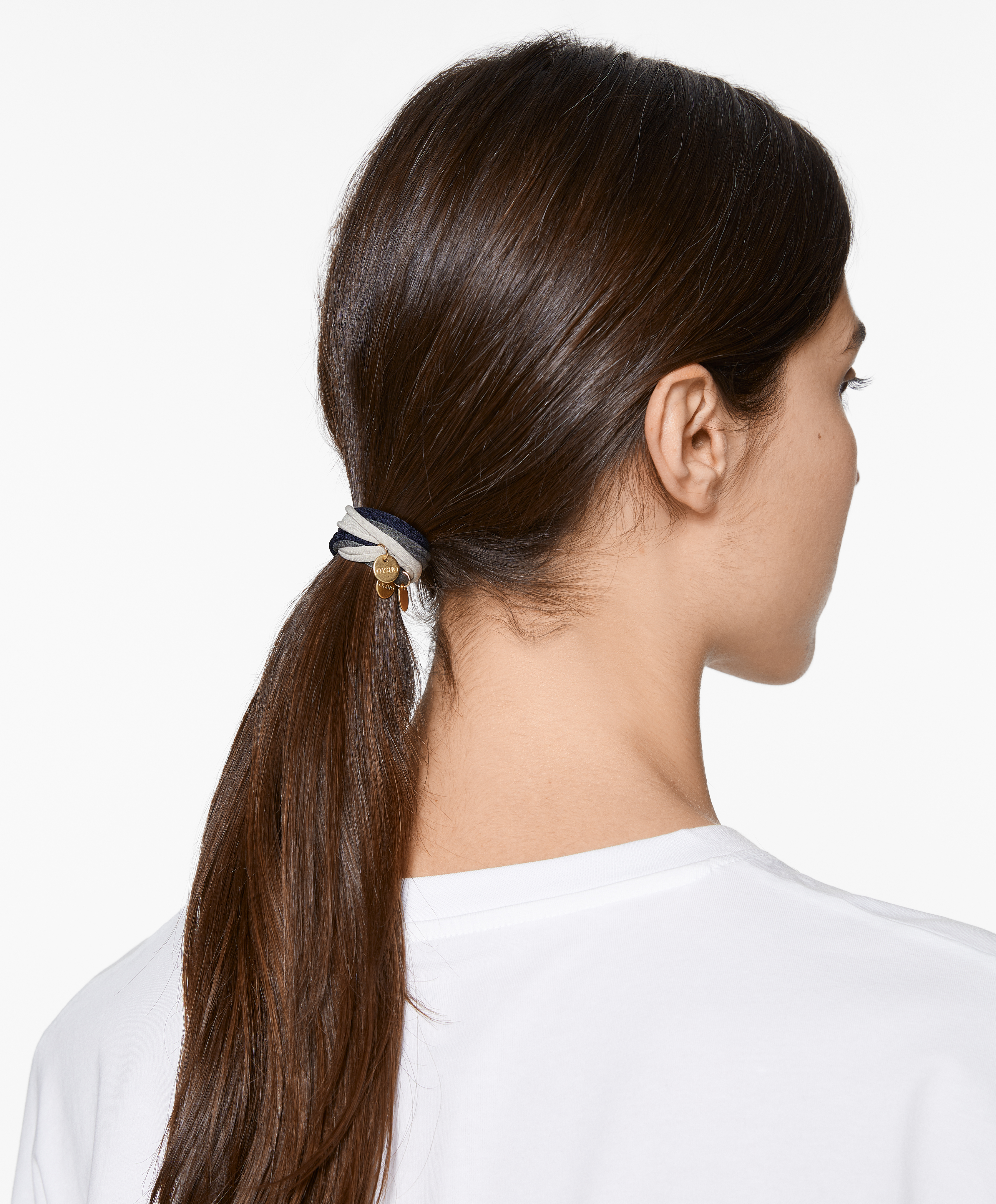 6 Oysho plaque hair ties