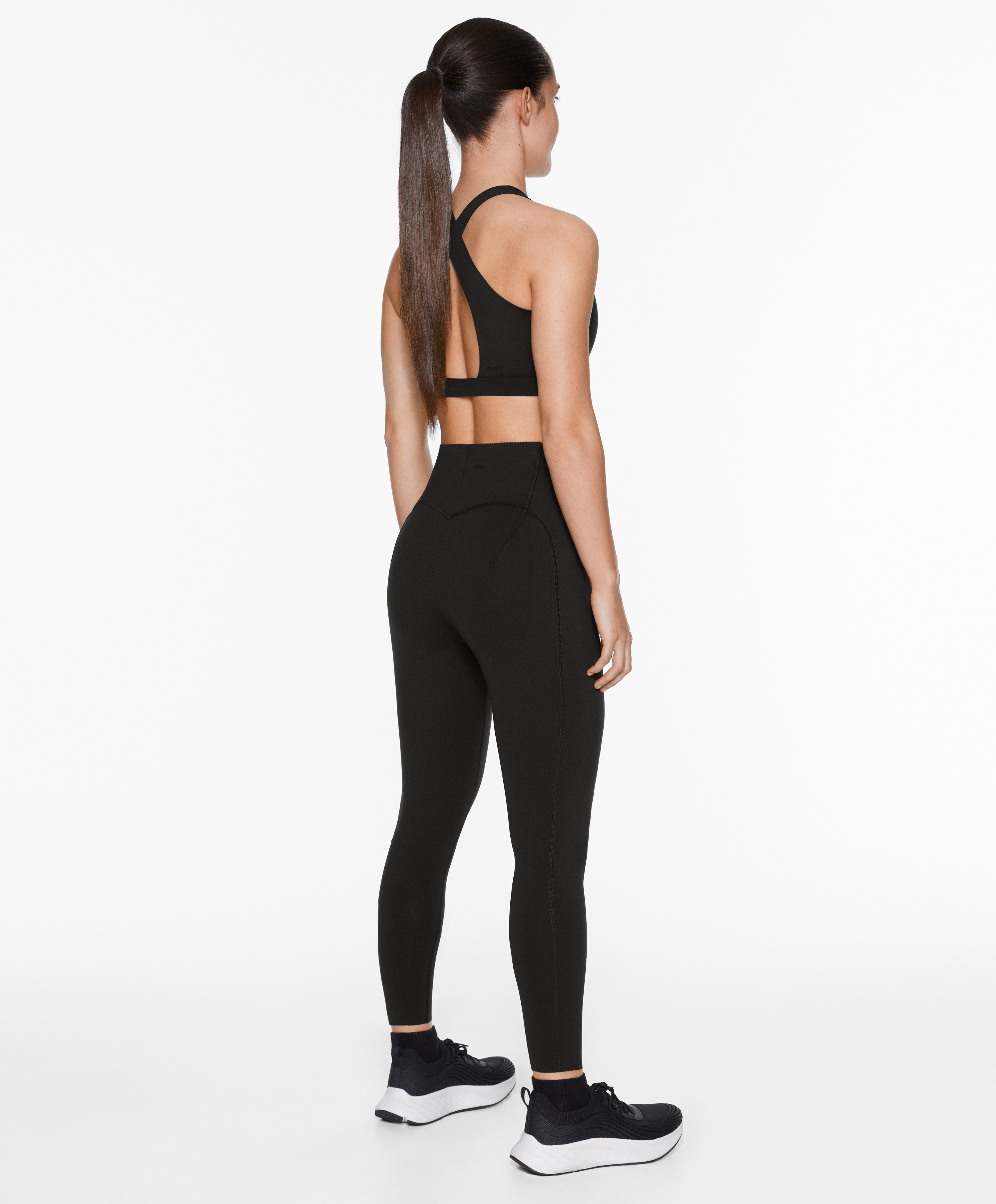 Compressive raise up ankle-length leggings