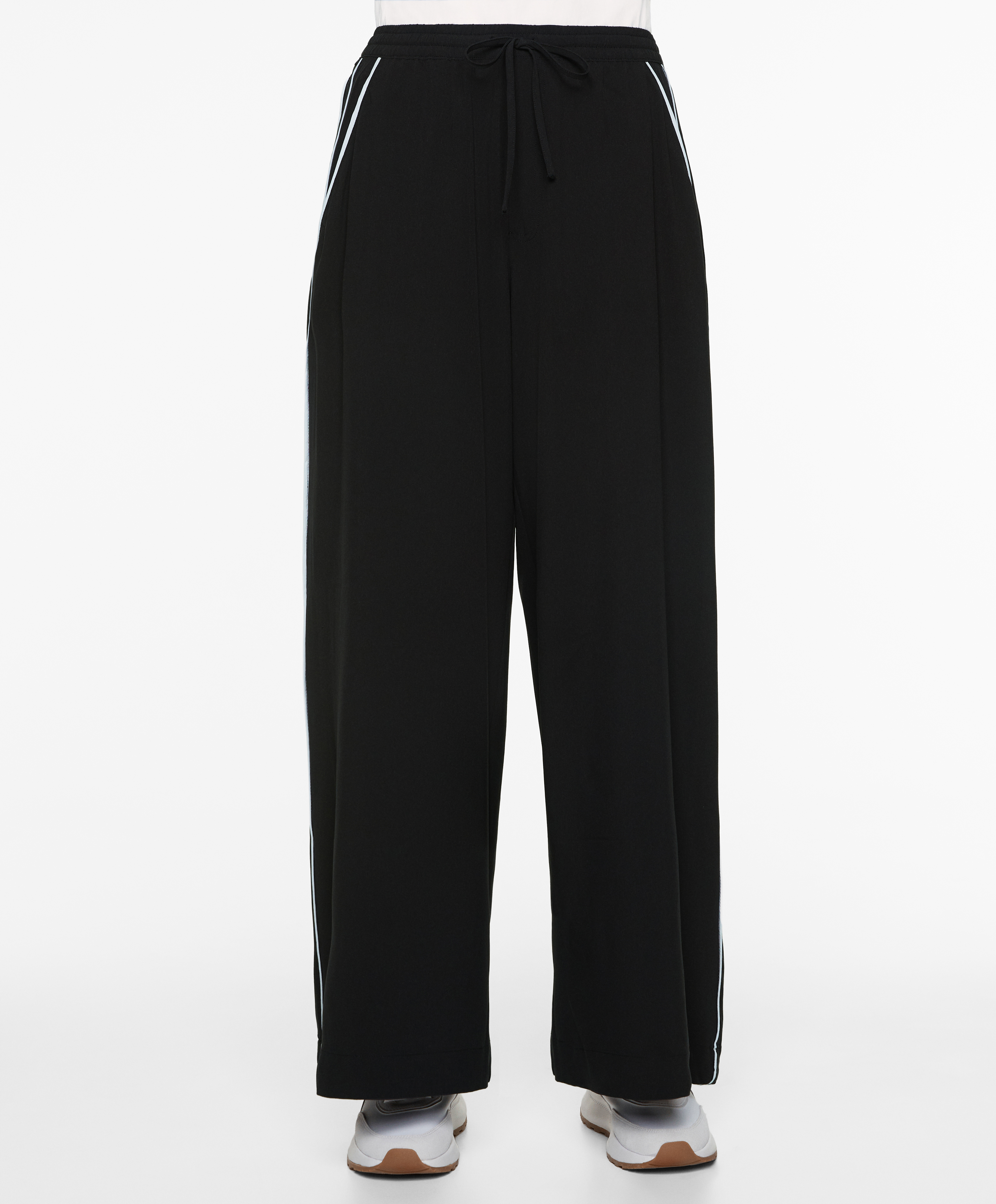 Water-repellent straight-leg trousers