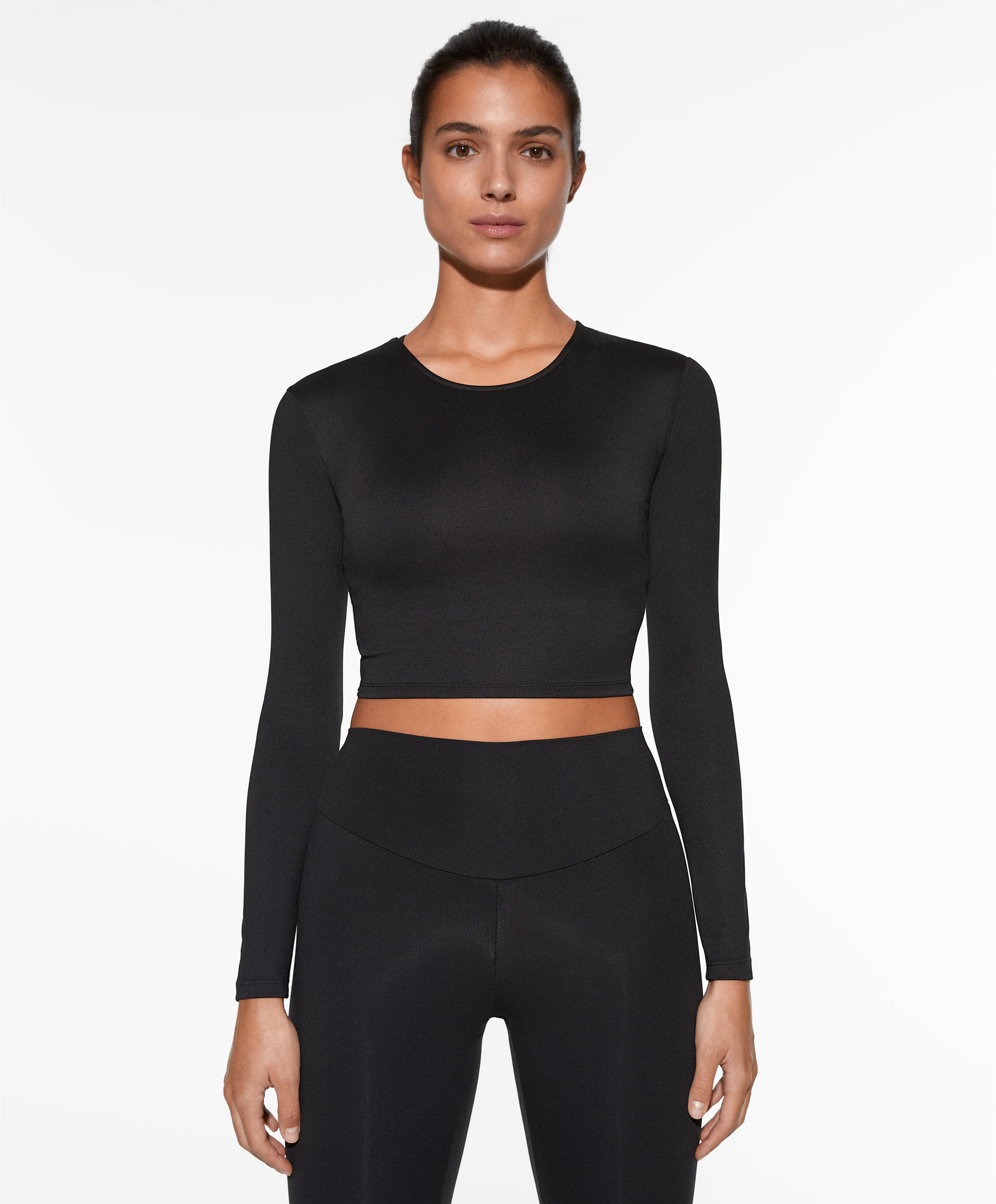 Comfortlux long-sleeved T-shirt with open back