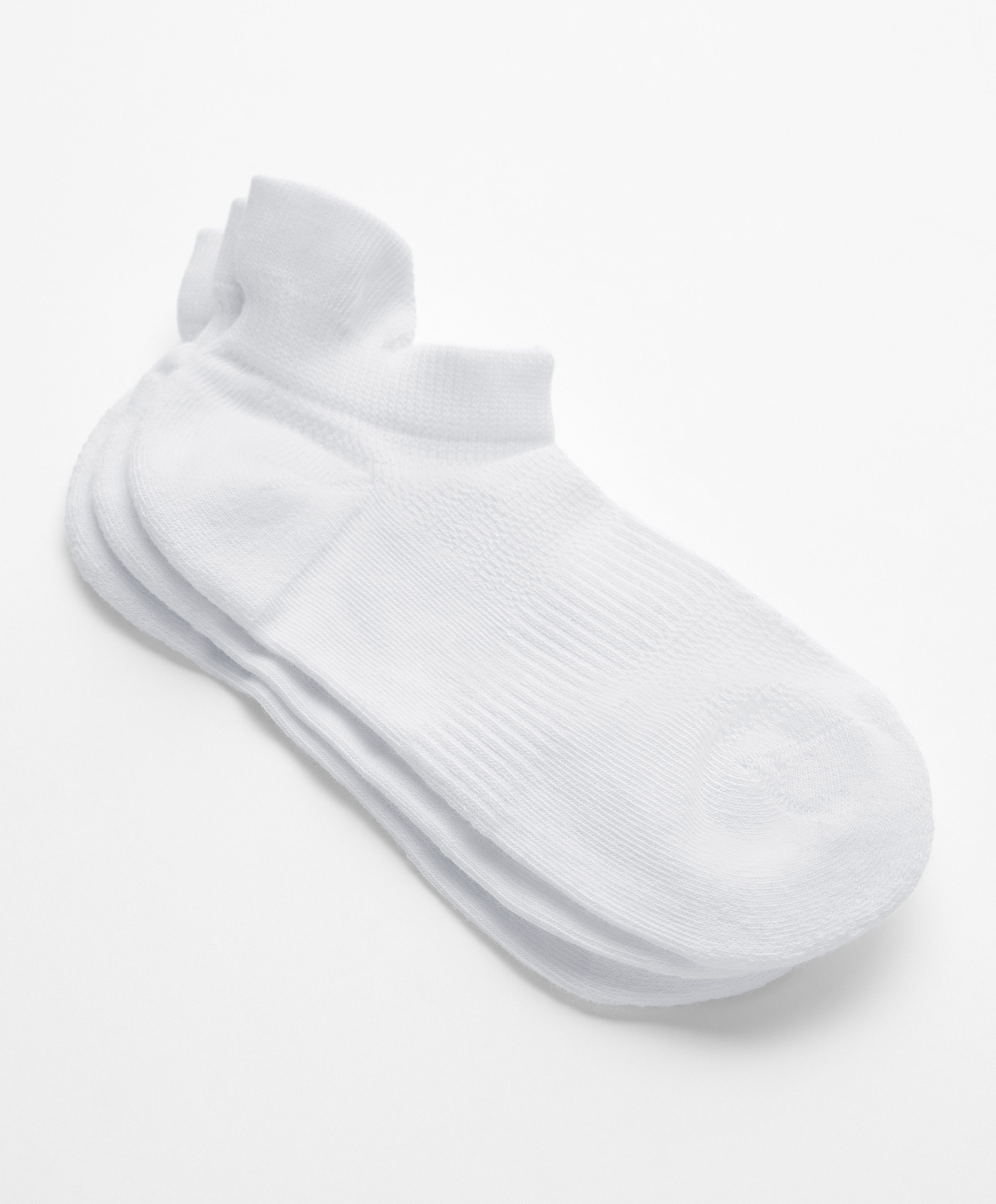 3 pairs of tab cotton blend sports sneaker socks