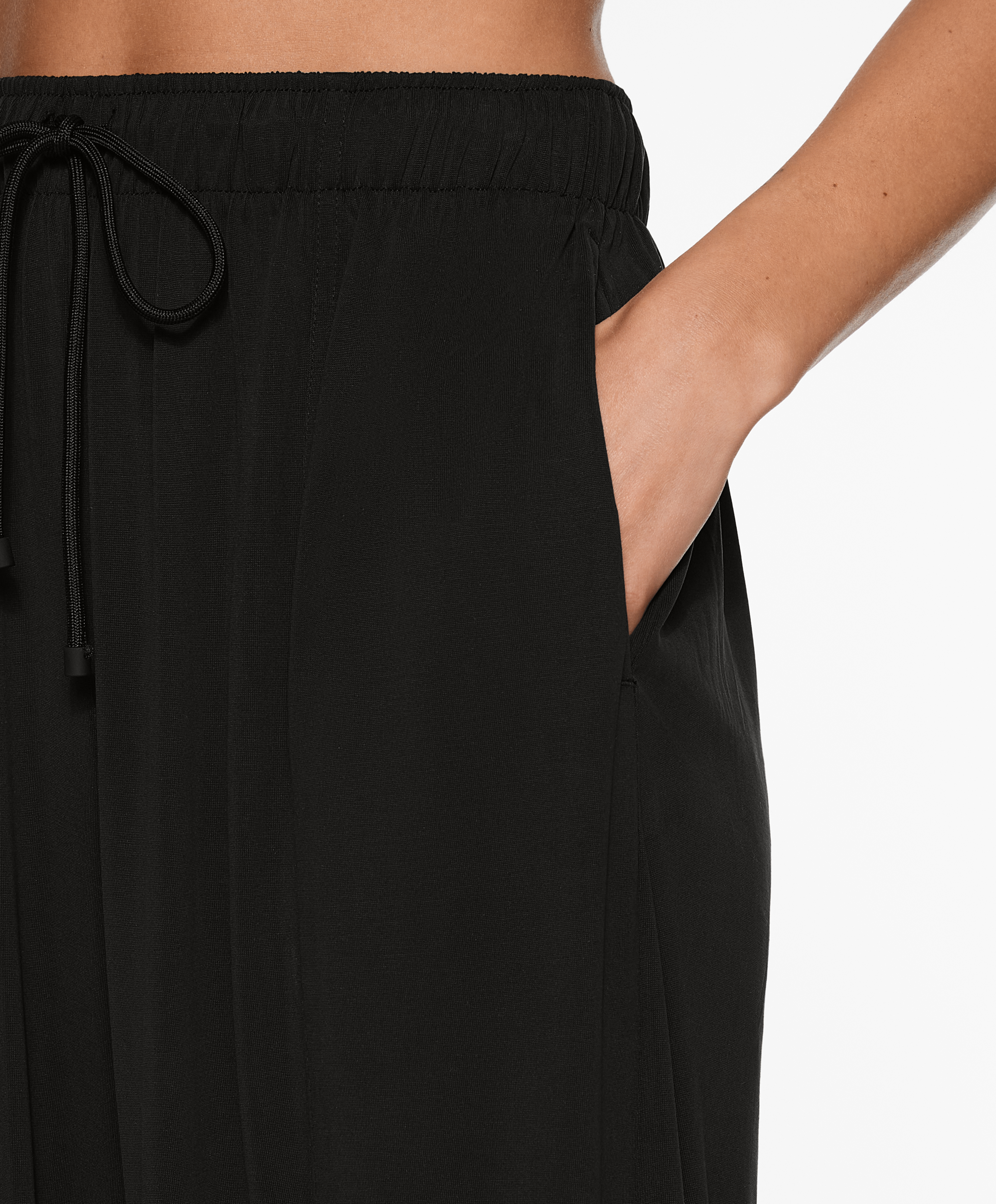 Extra-wide joggers with modal