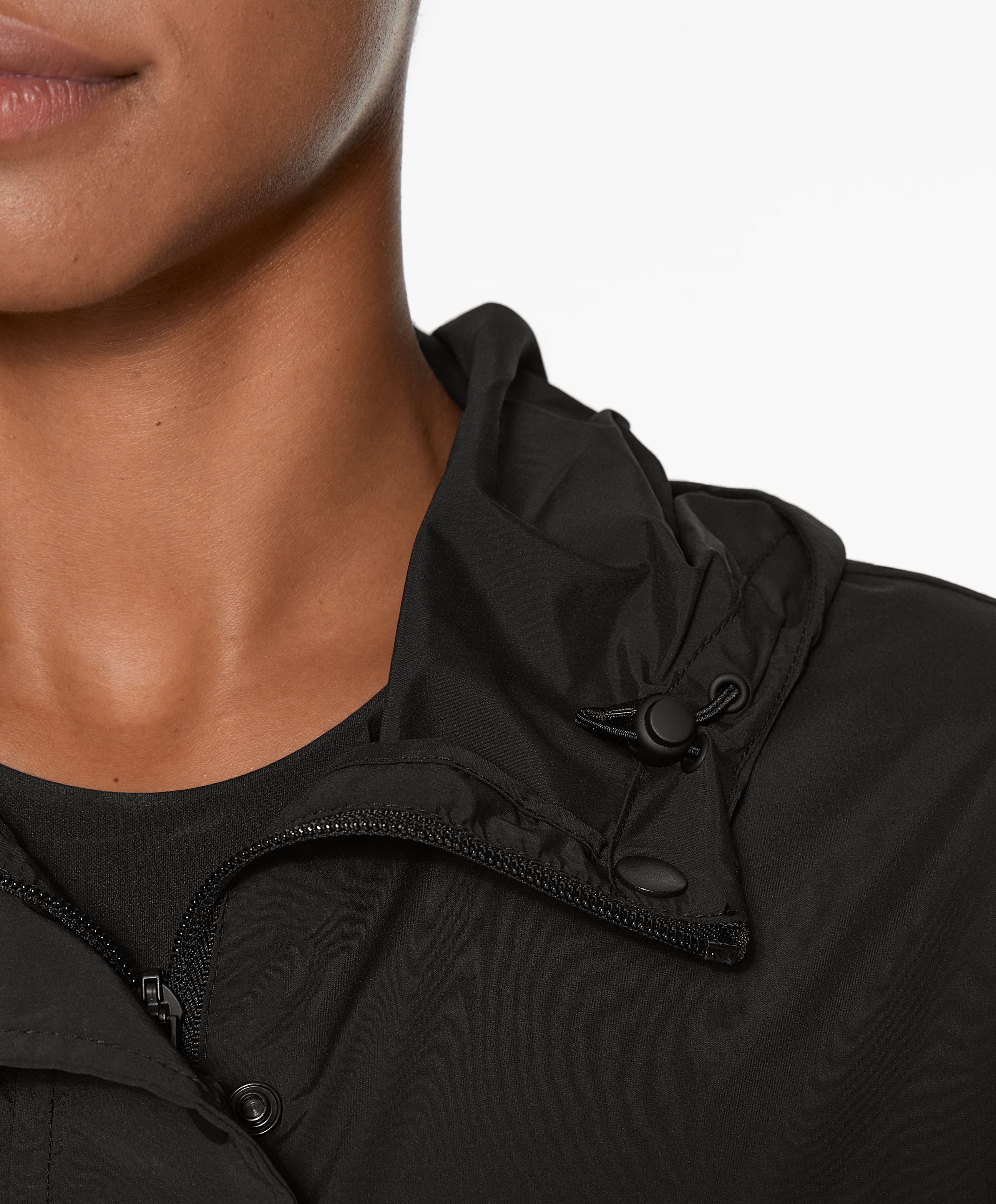 Water-repellent technical windbreaker