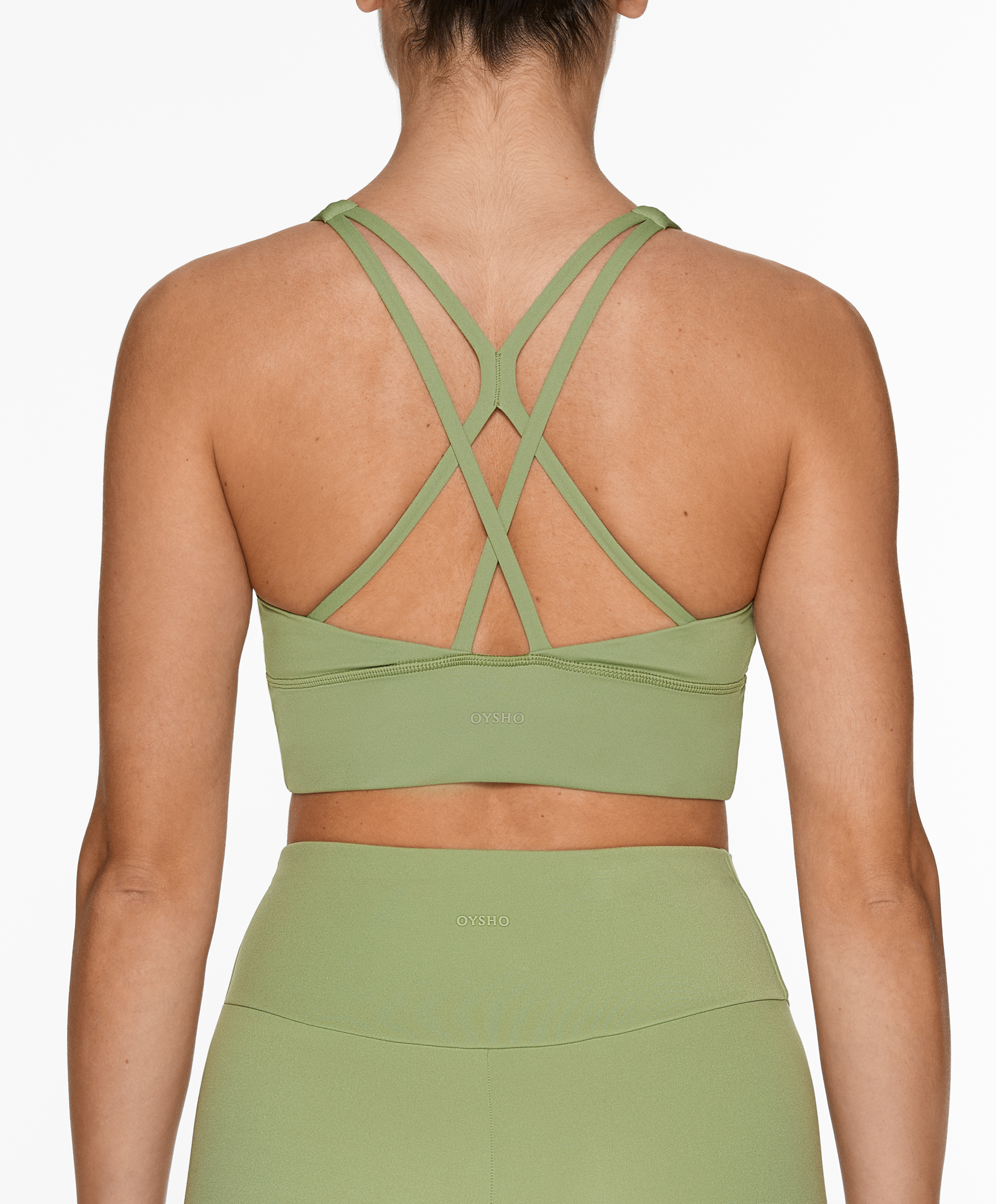 Medium-support comfortlux sports bra with cups