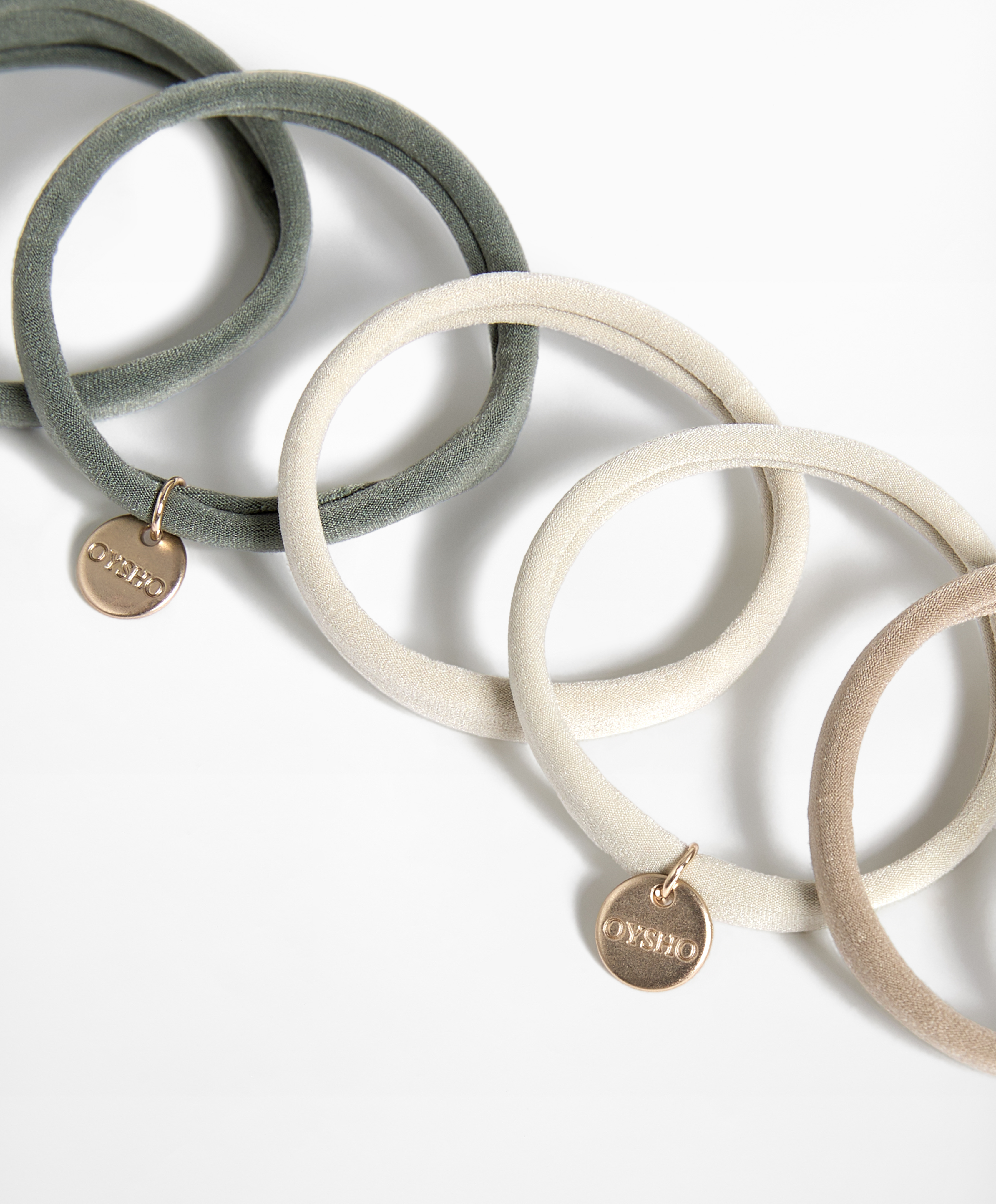 6 Oysho plaque hair ties