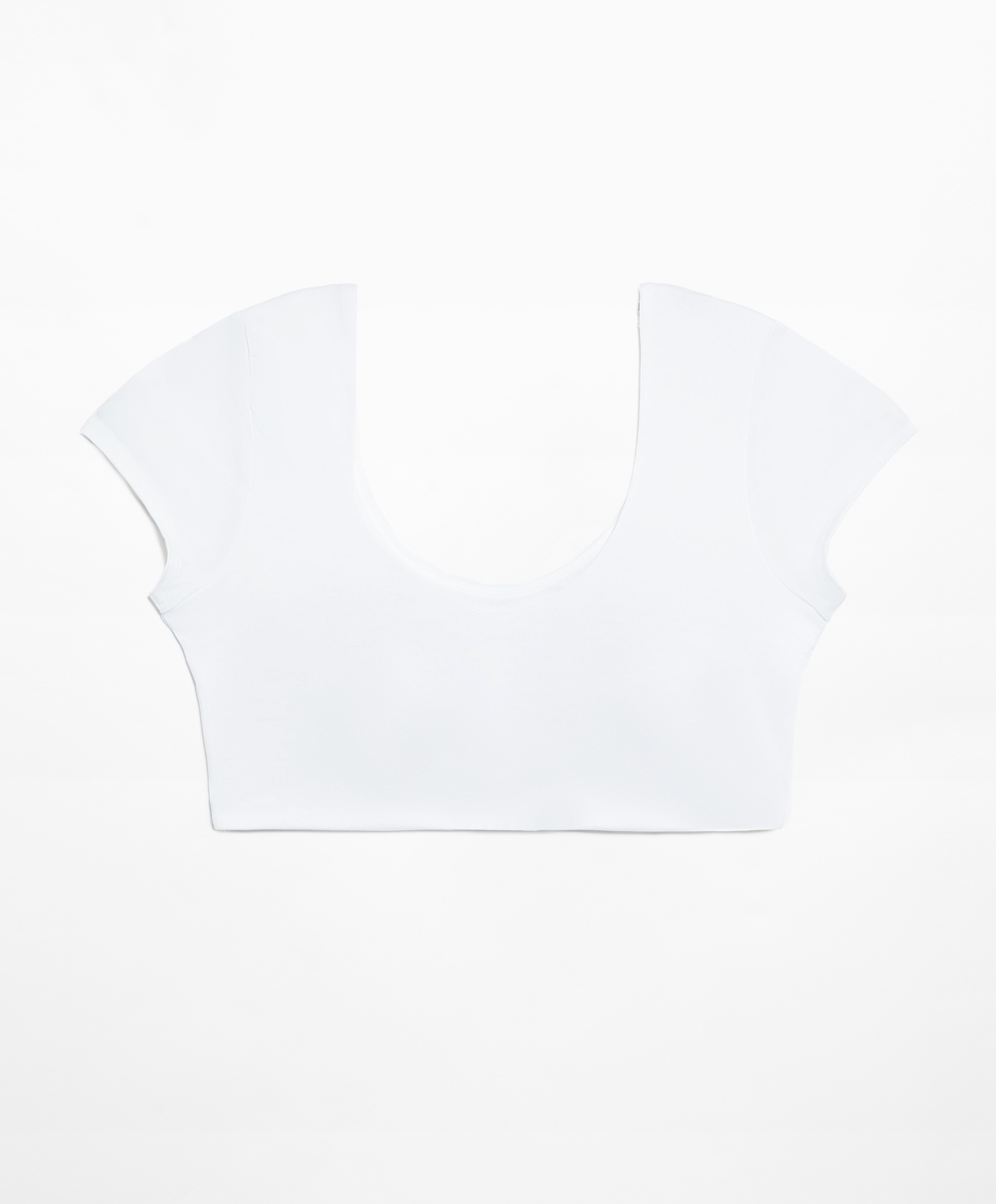 Short-sleeved bra top with modal
