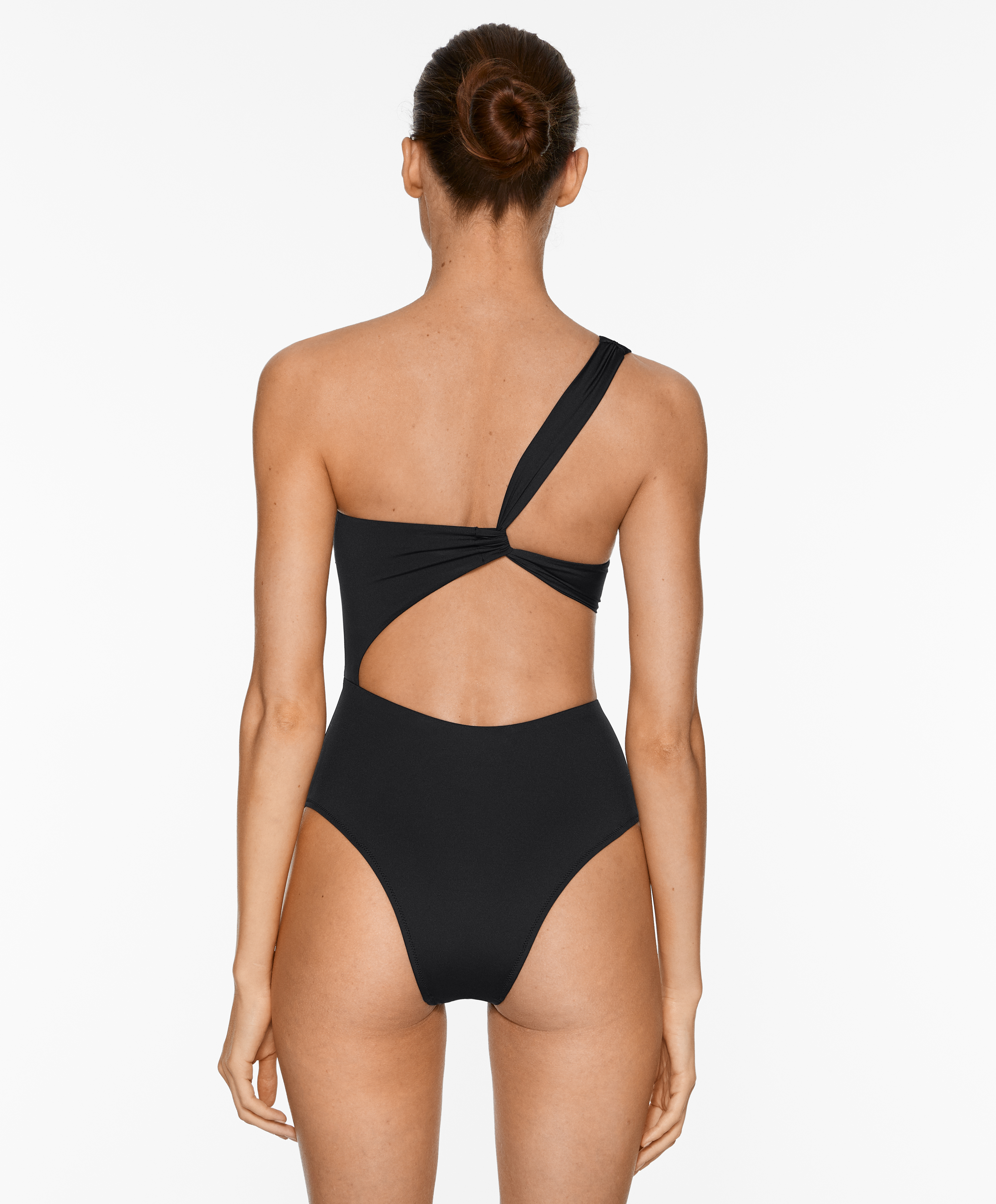 Asymmetric trikini
