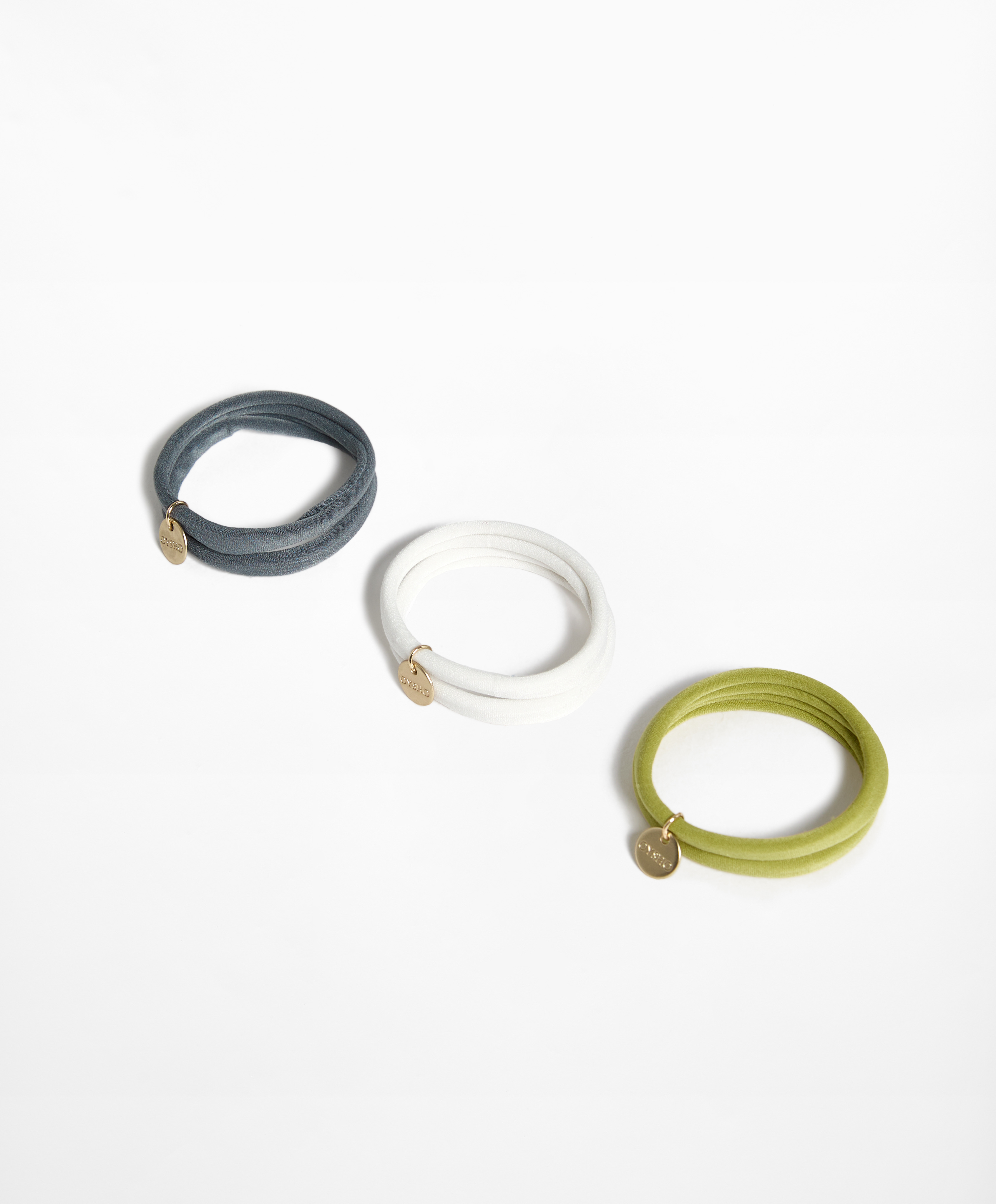 6 Oysho plaque hair ties