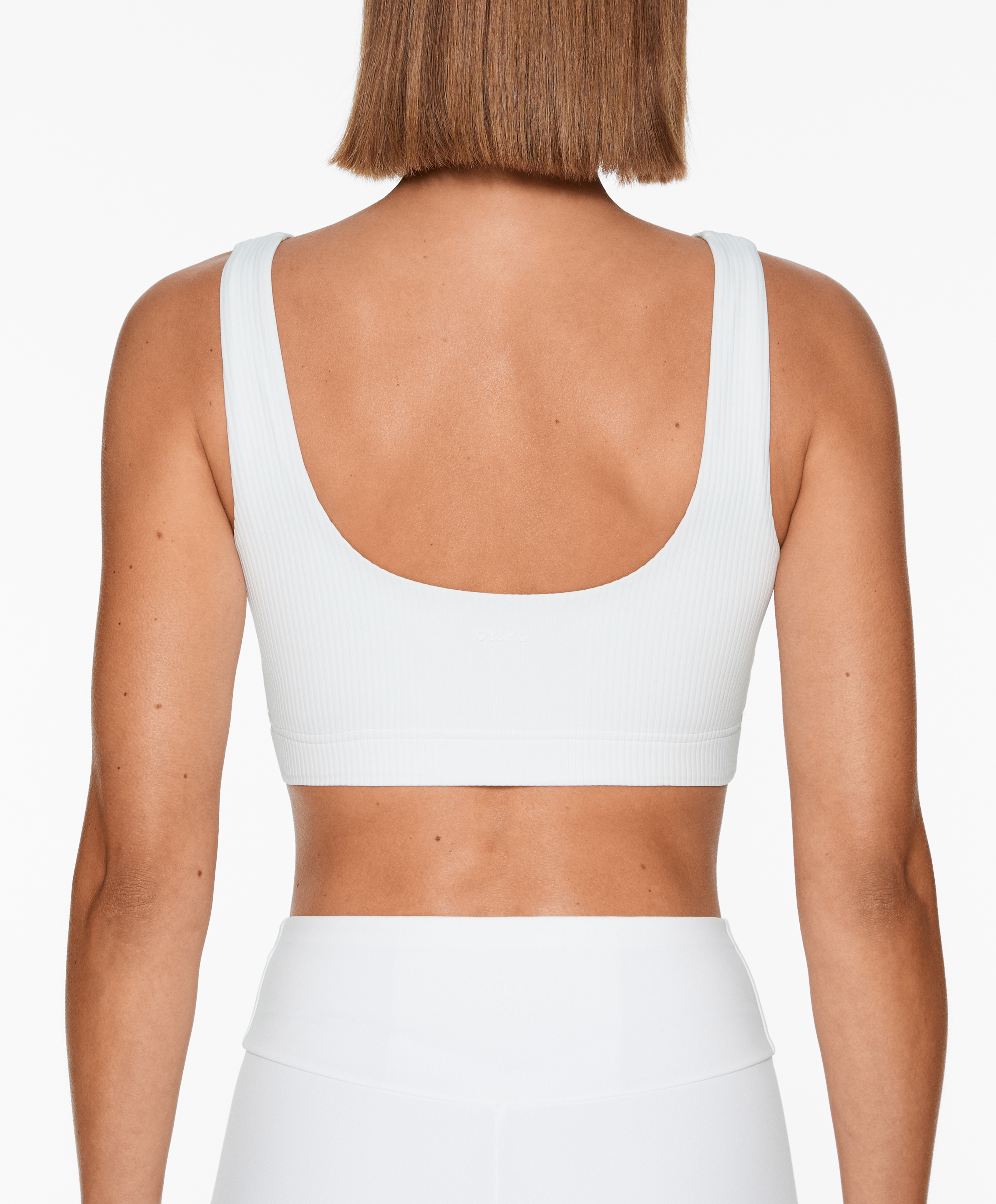 Medium-support comfortlux rib sports bra with cups