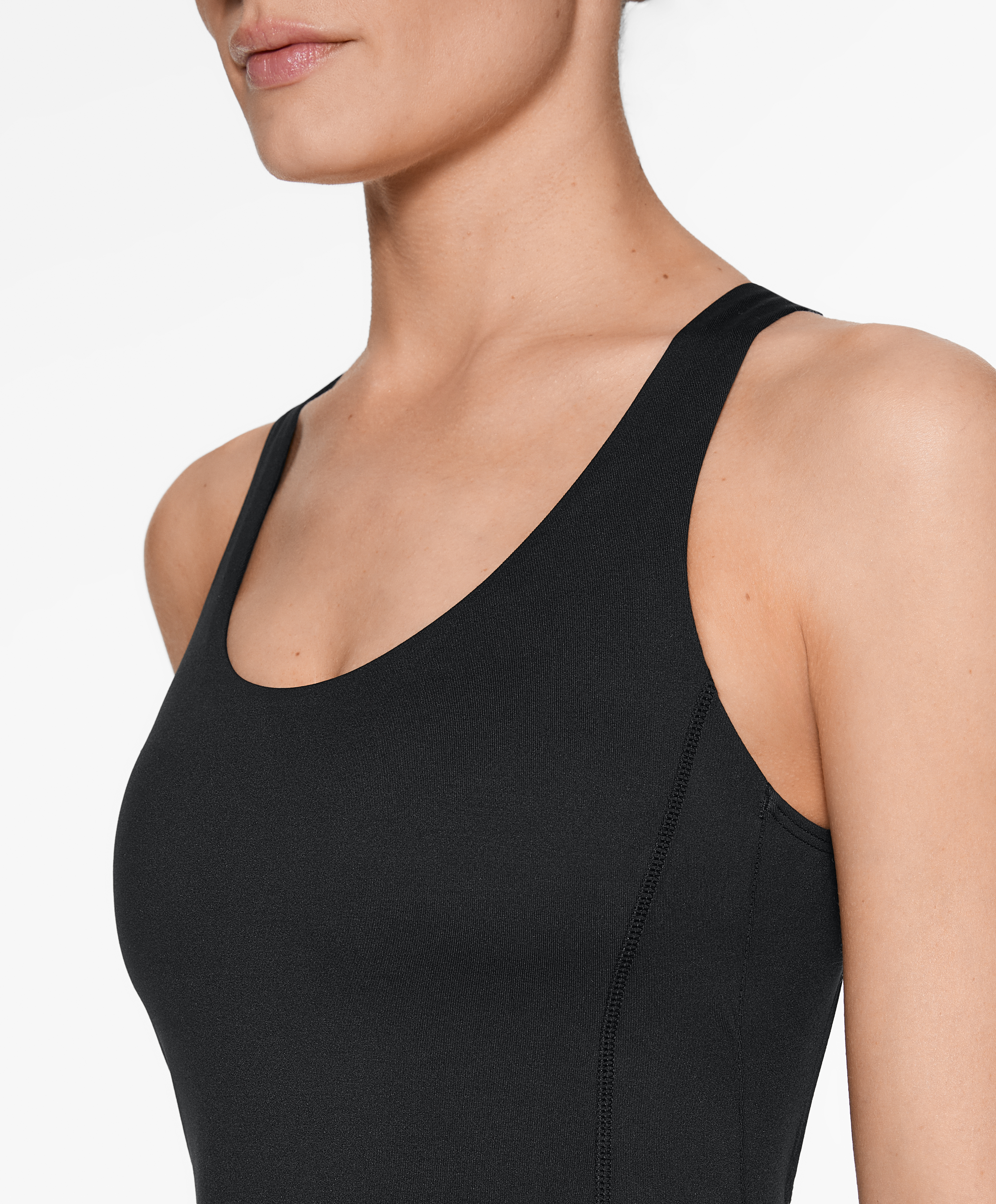 Swimming swimsuit with foam