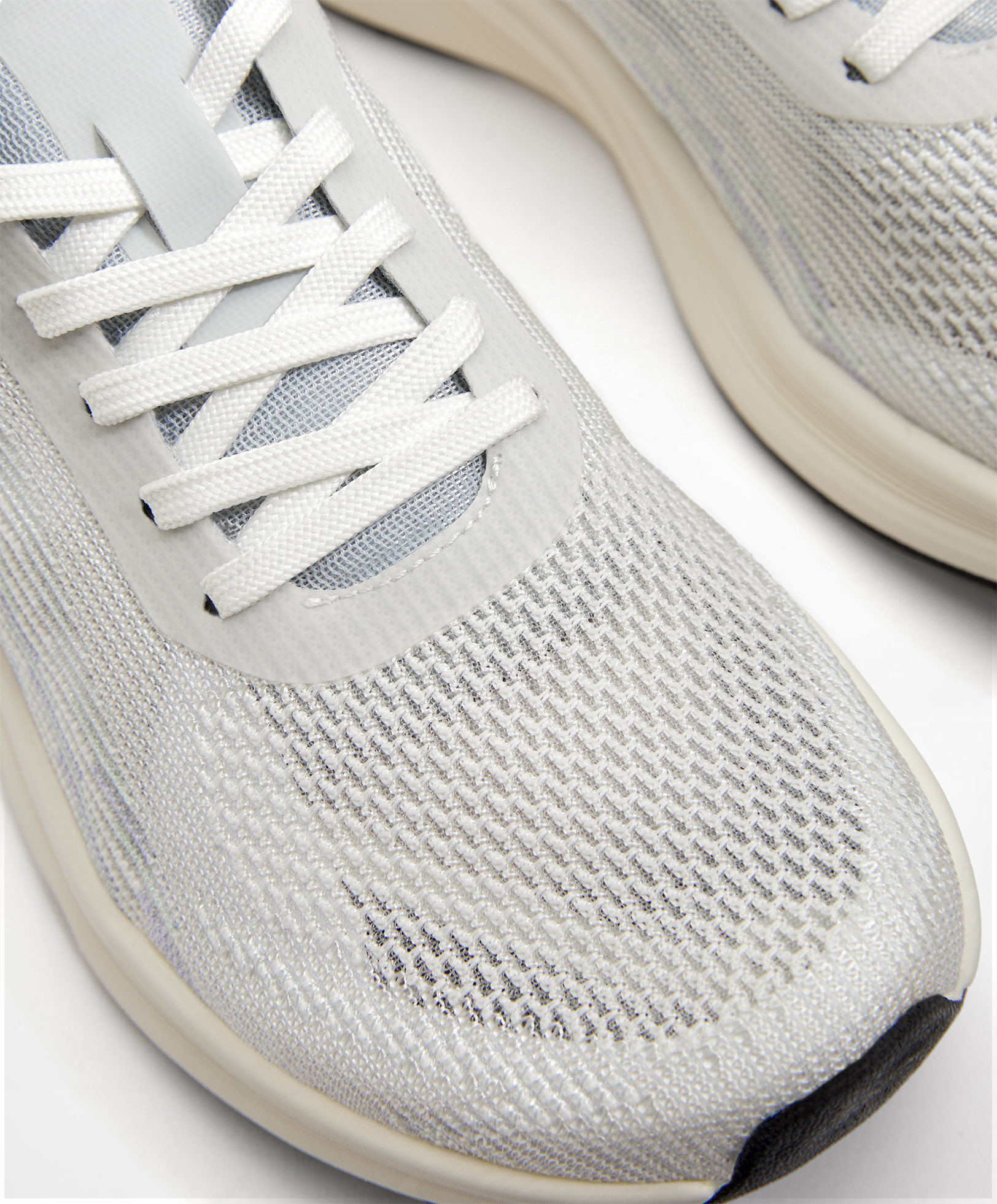 Long-distance running trainers