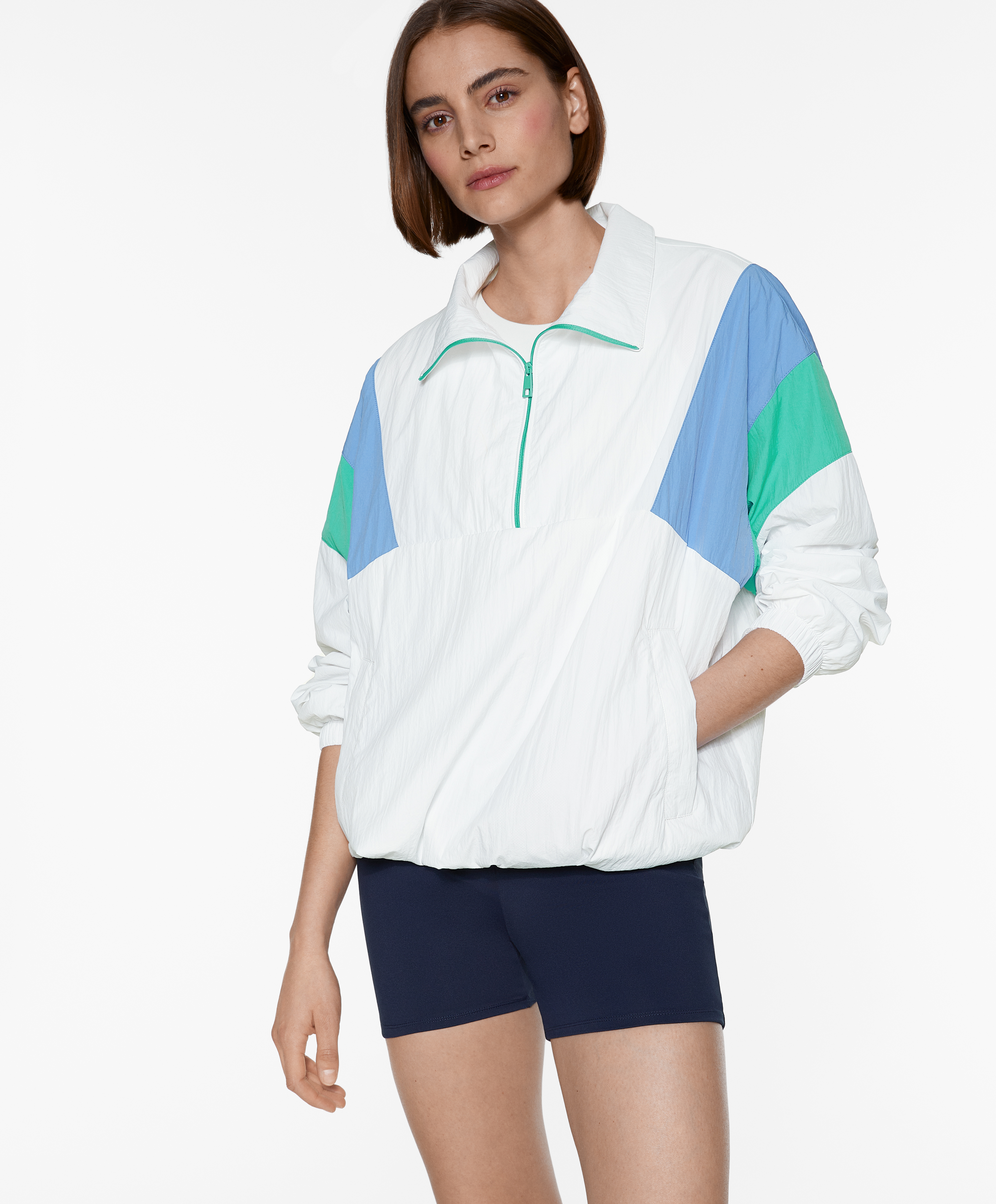 Water-repellent oversize kangaroo jacket