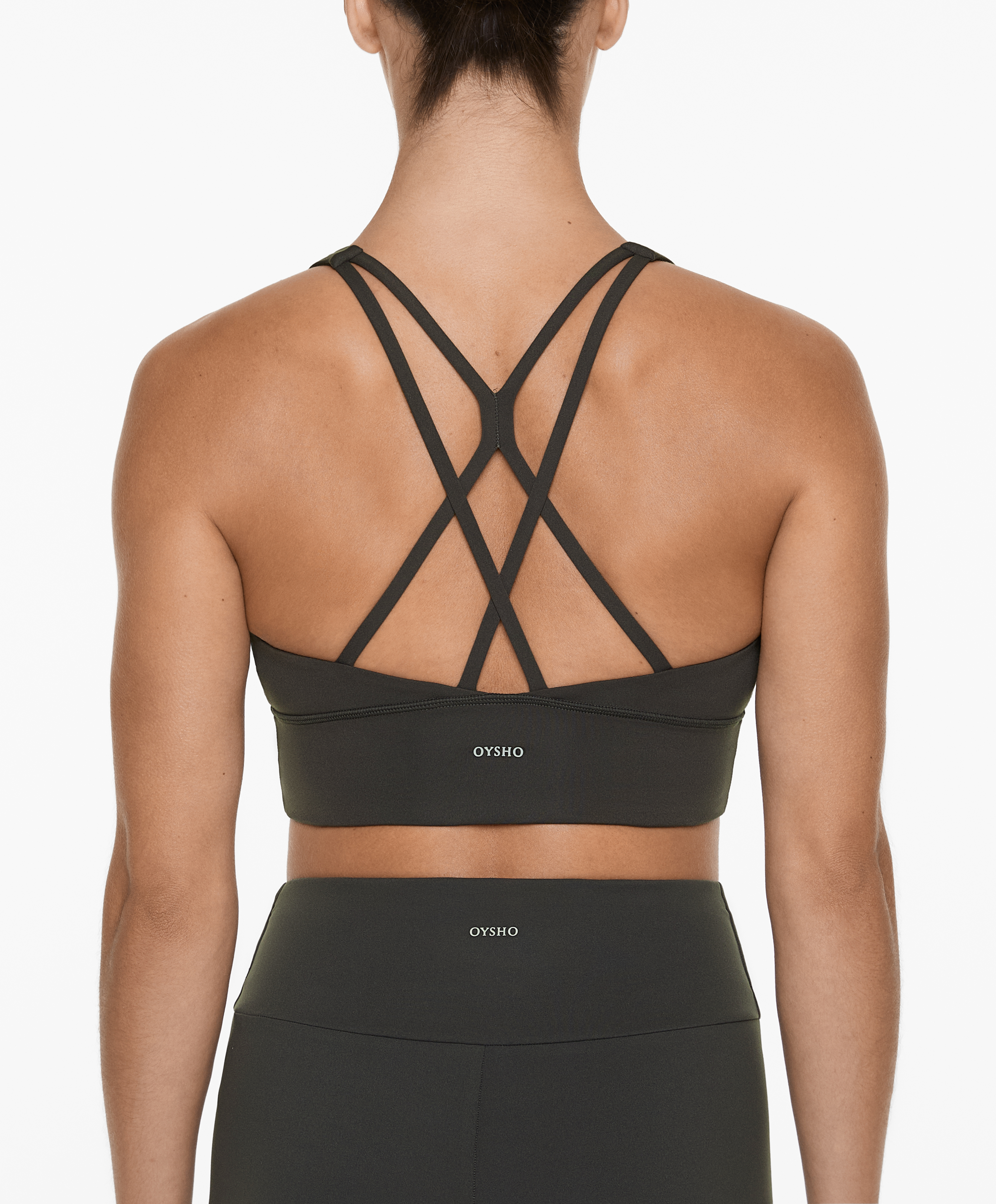 Medium-support comfortlux sports bra with cups