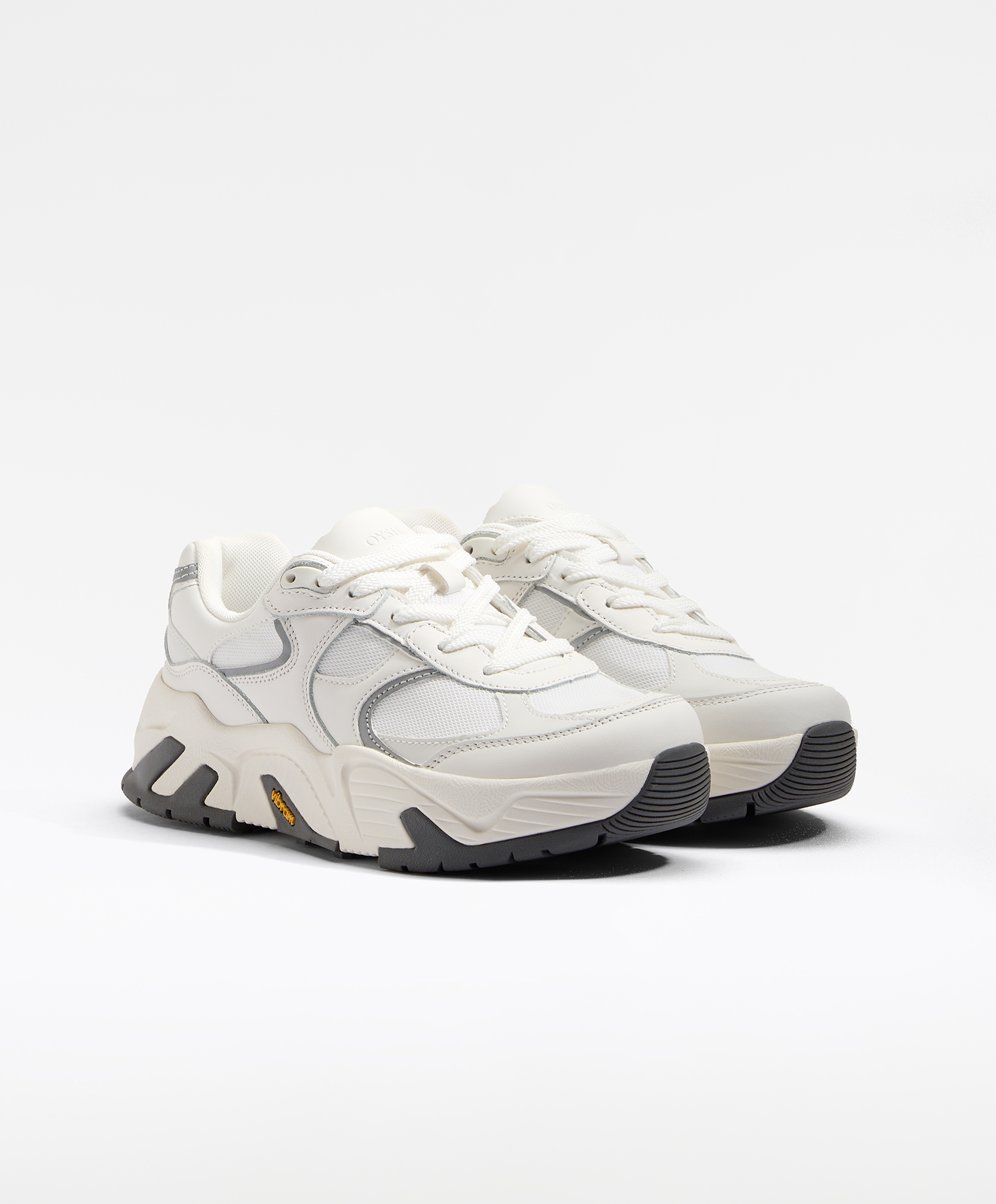 Vibram® XS TREK trainers