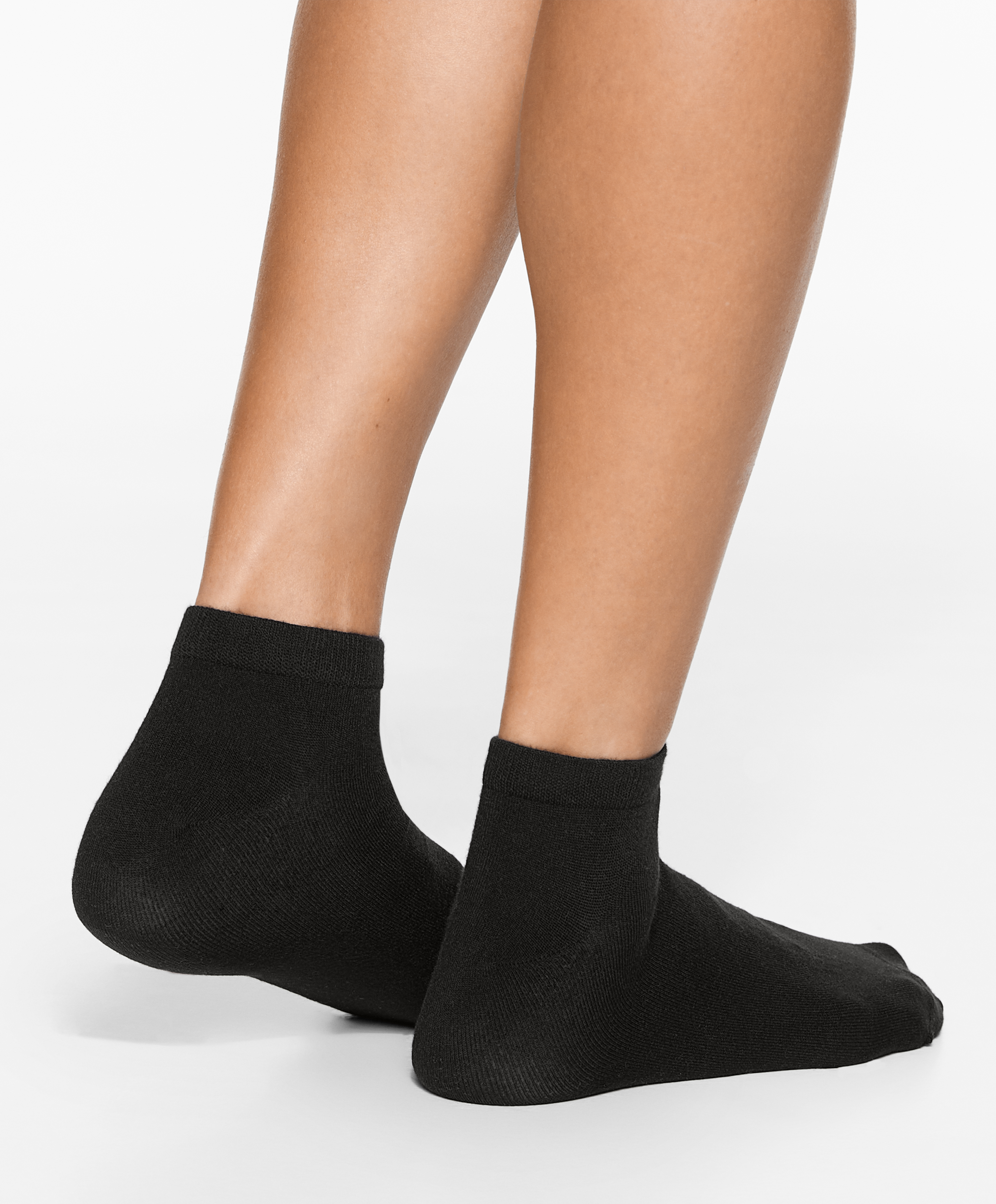 2 pairs of modal blend trainer socks