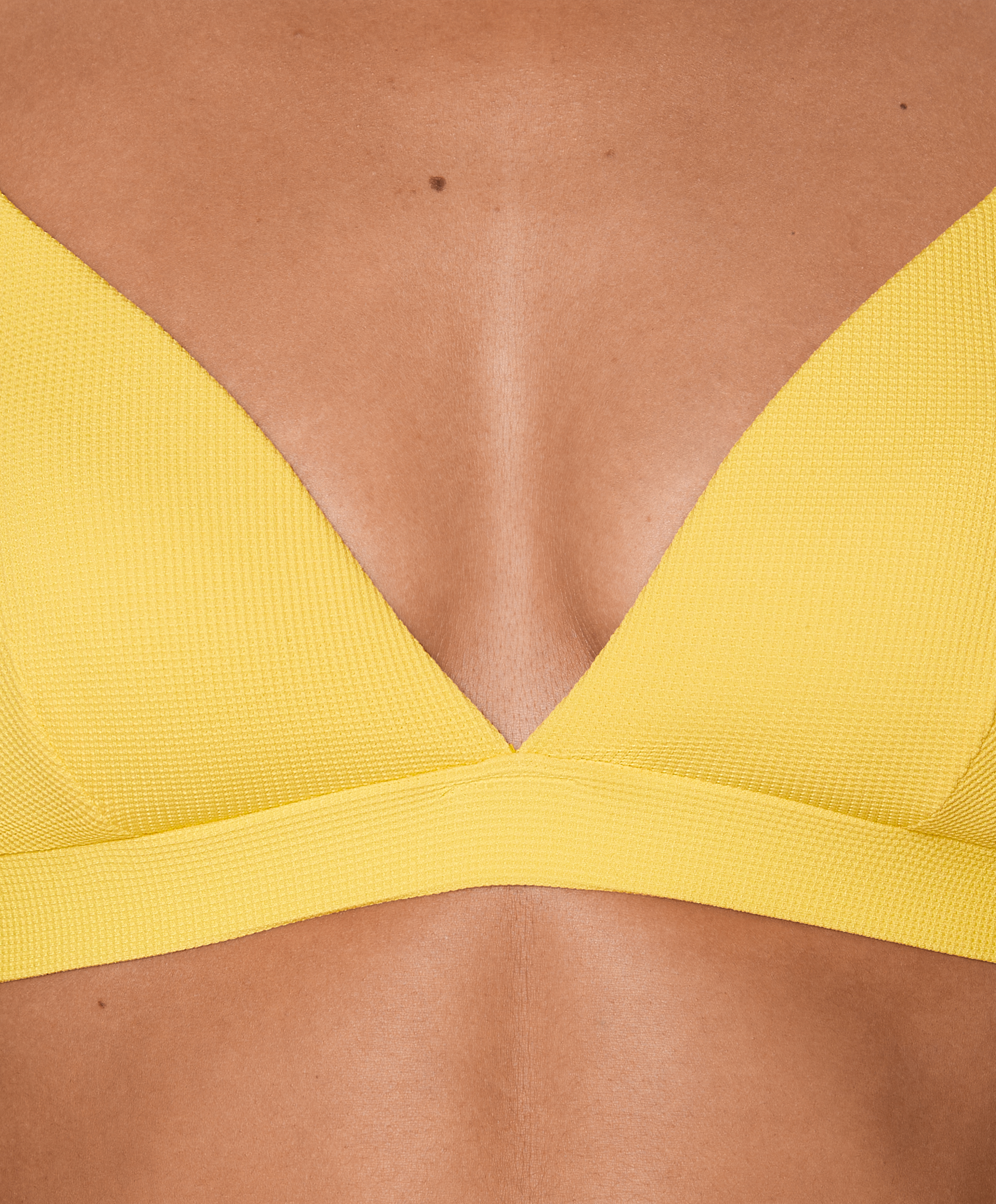 Piqué triangle bikini top