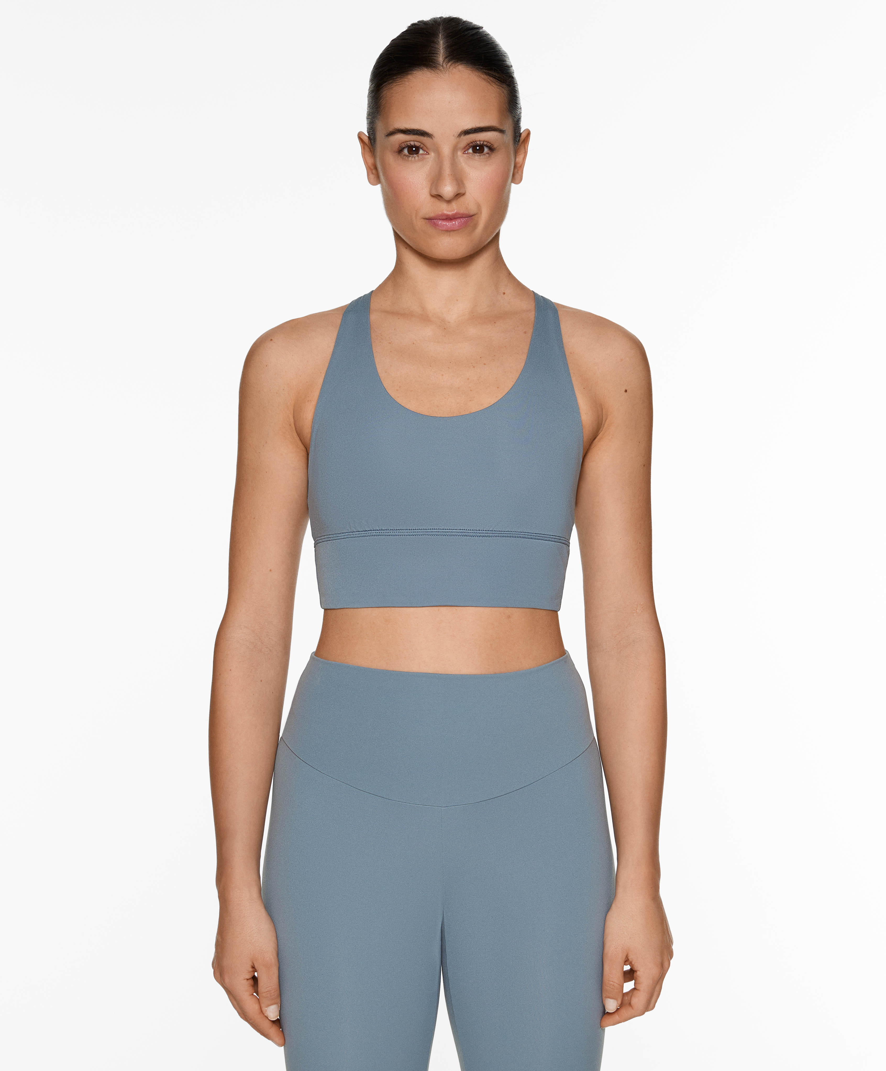 Medium-support comfortlux sports bra with cups