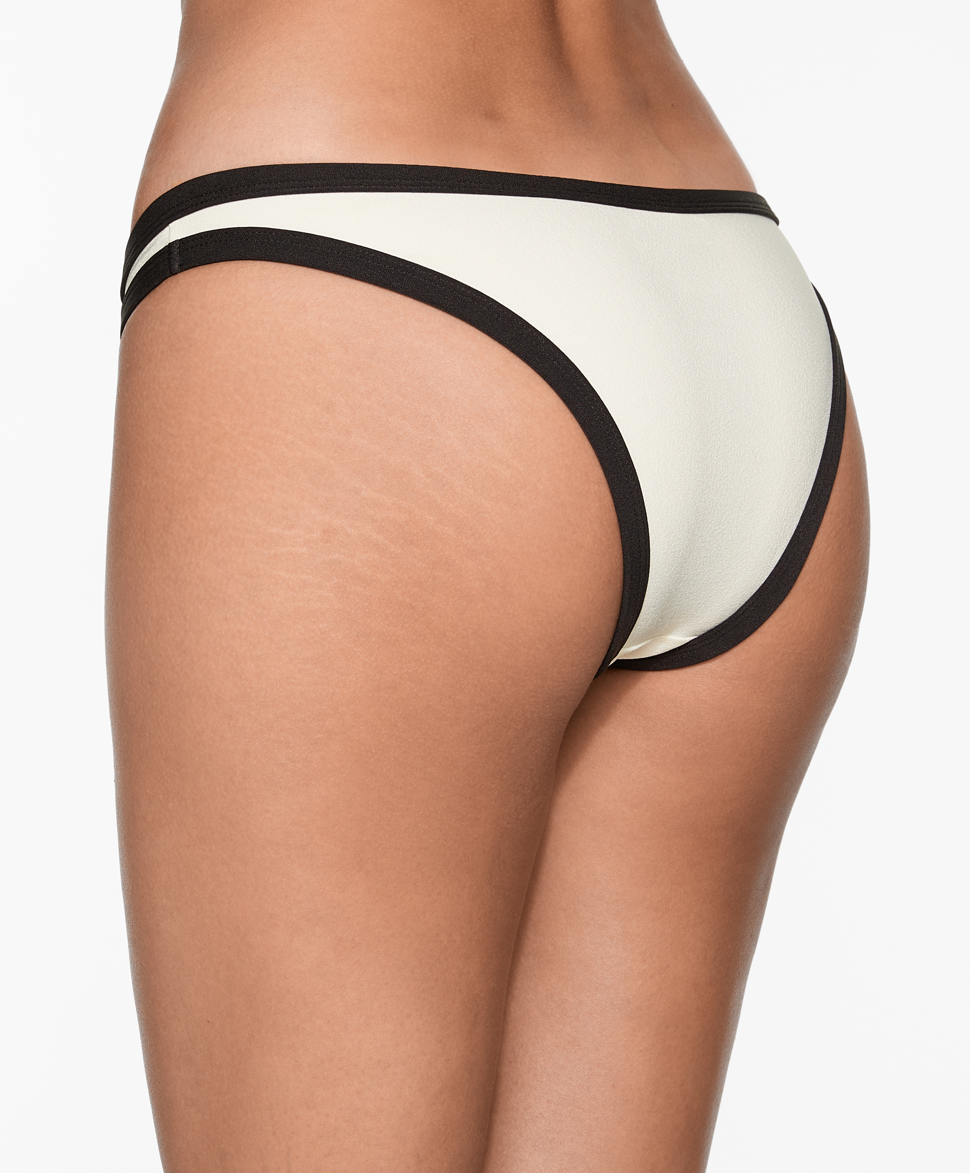 Contrast trim medium-coverage bikini briefs