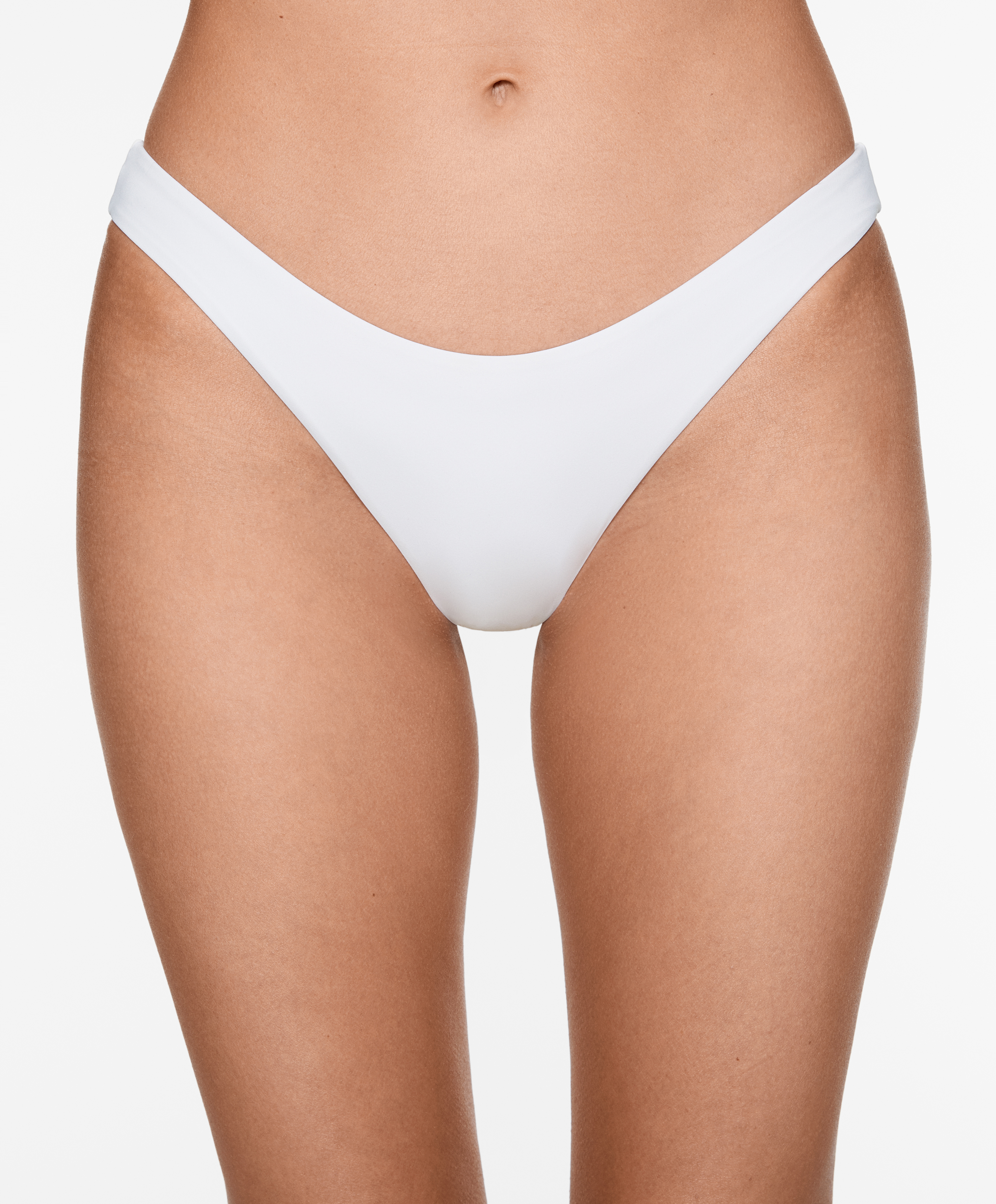 U-cut Brazilian bikini briefs
