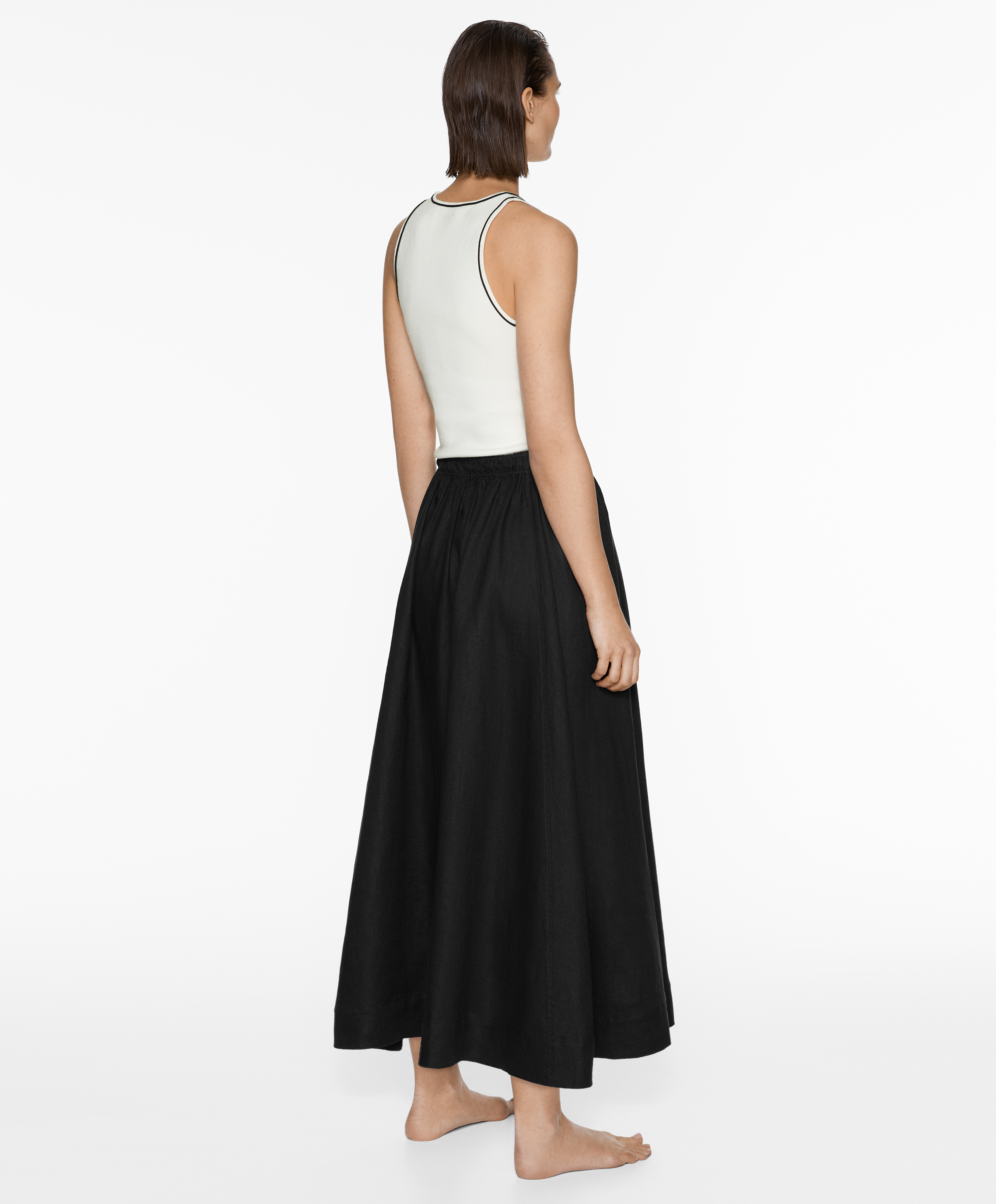 Long 100% linen skirt