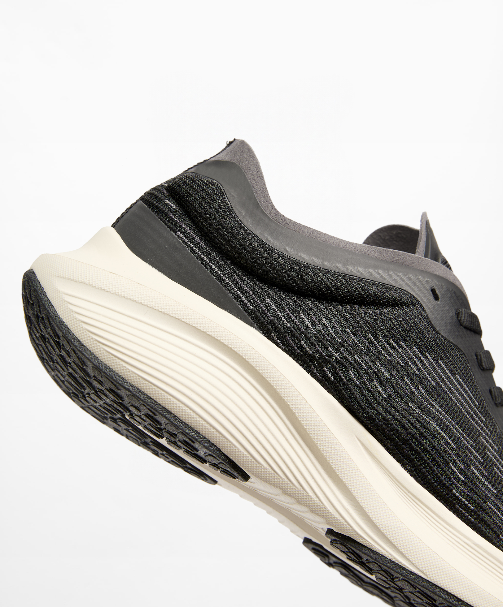 Long-distance running trainers