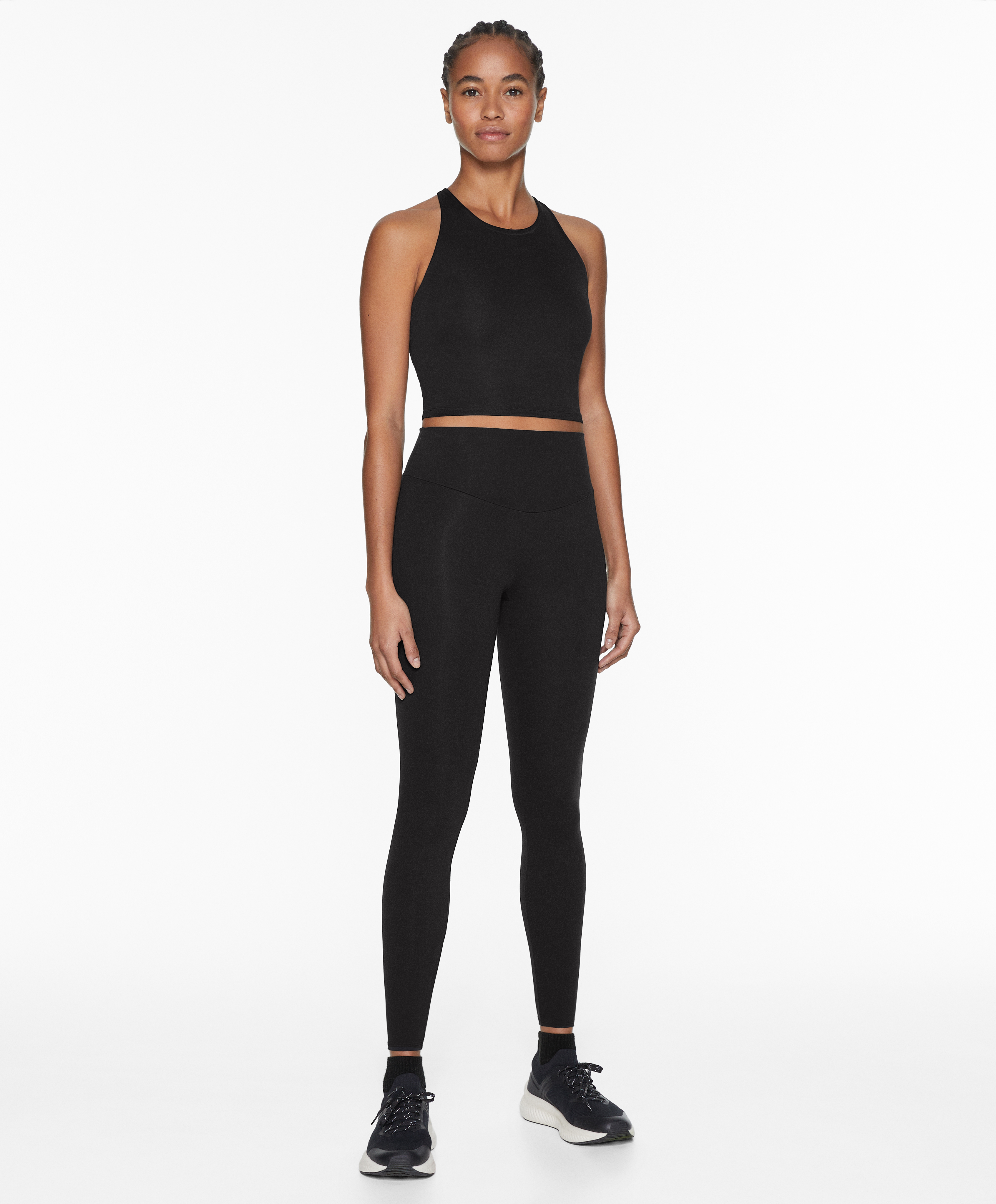 Comfortlux strap tank top with cups