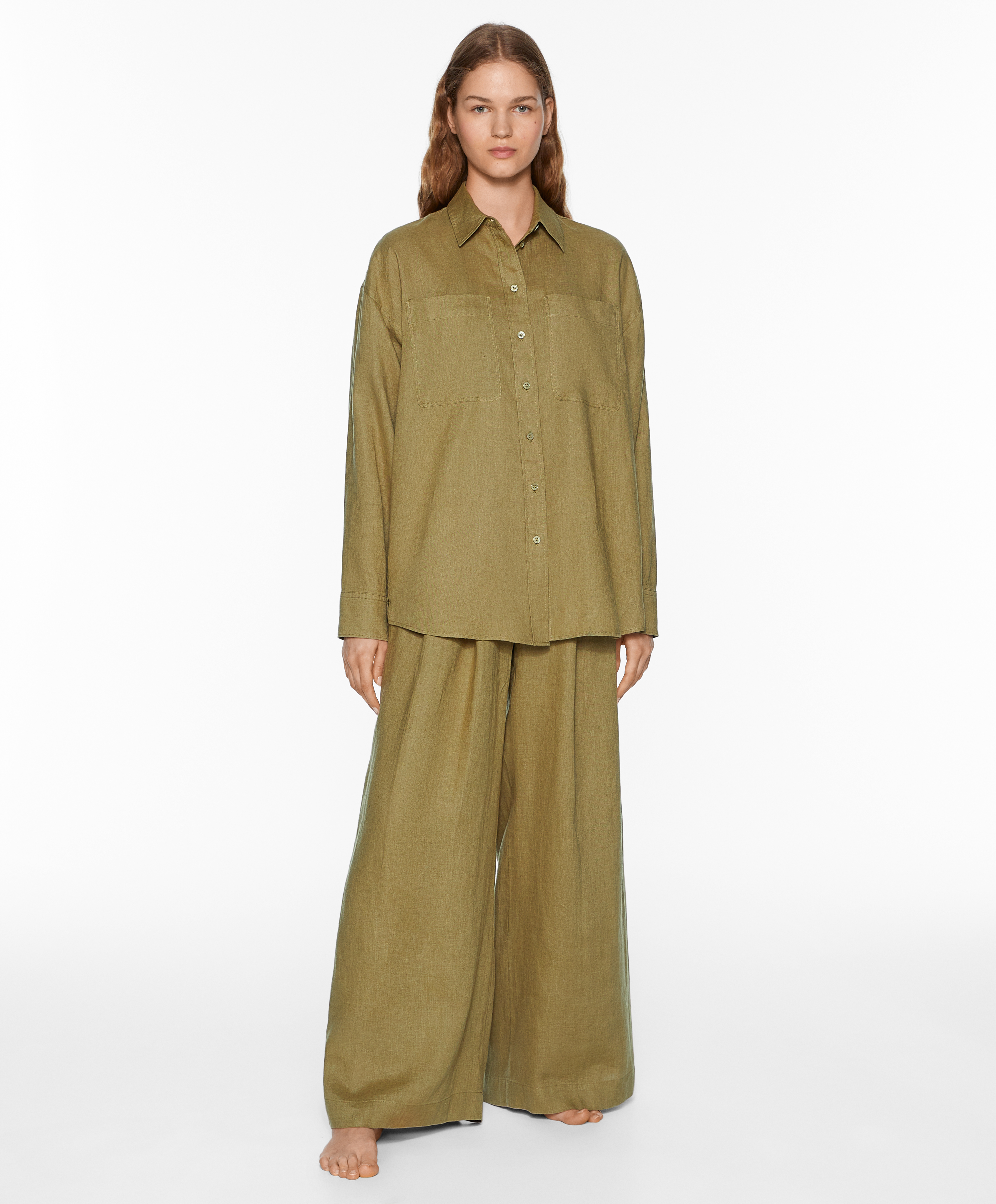 Tailored-fit 100% linen trousers