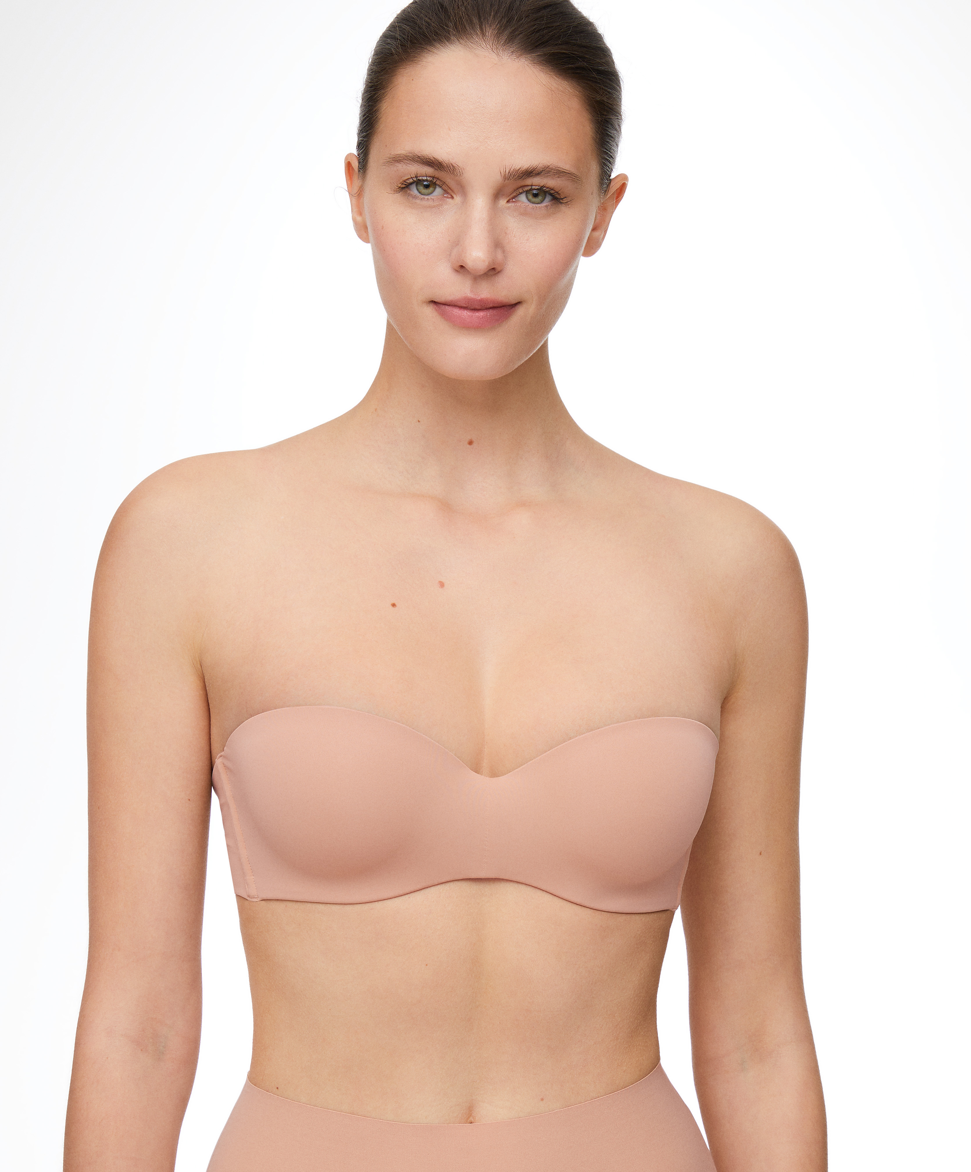 Polyamide blend bra with removable straps