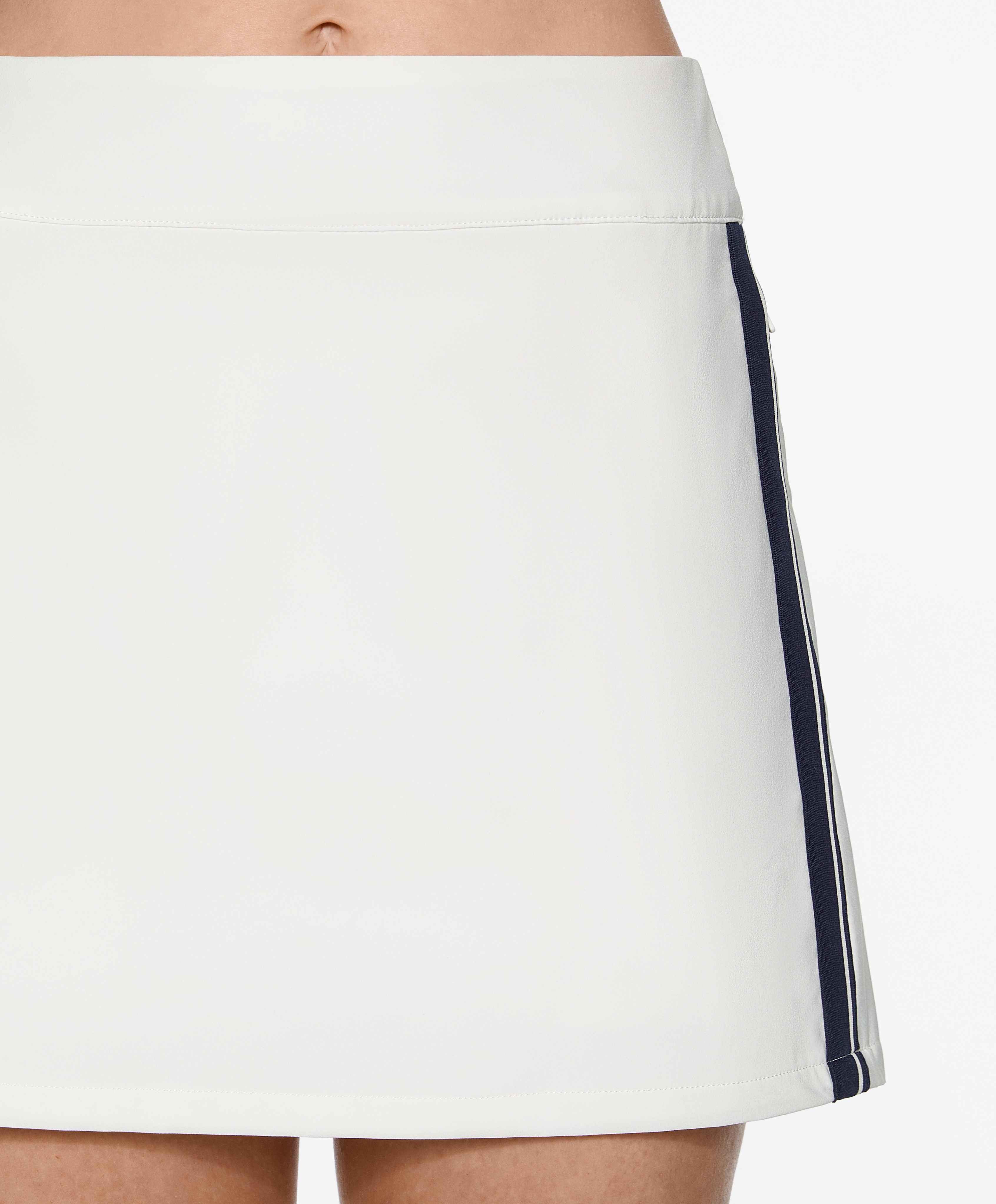 Side stripe light touch skirt