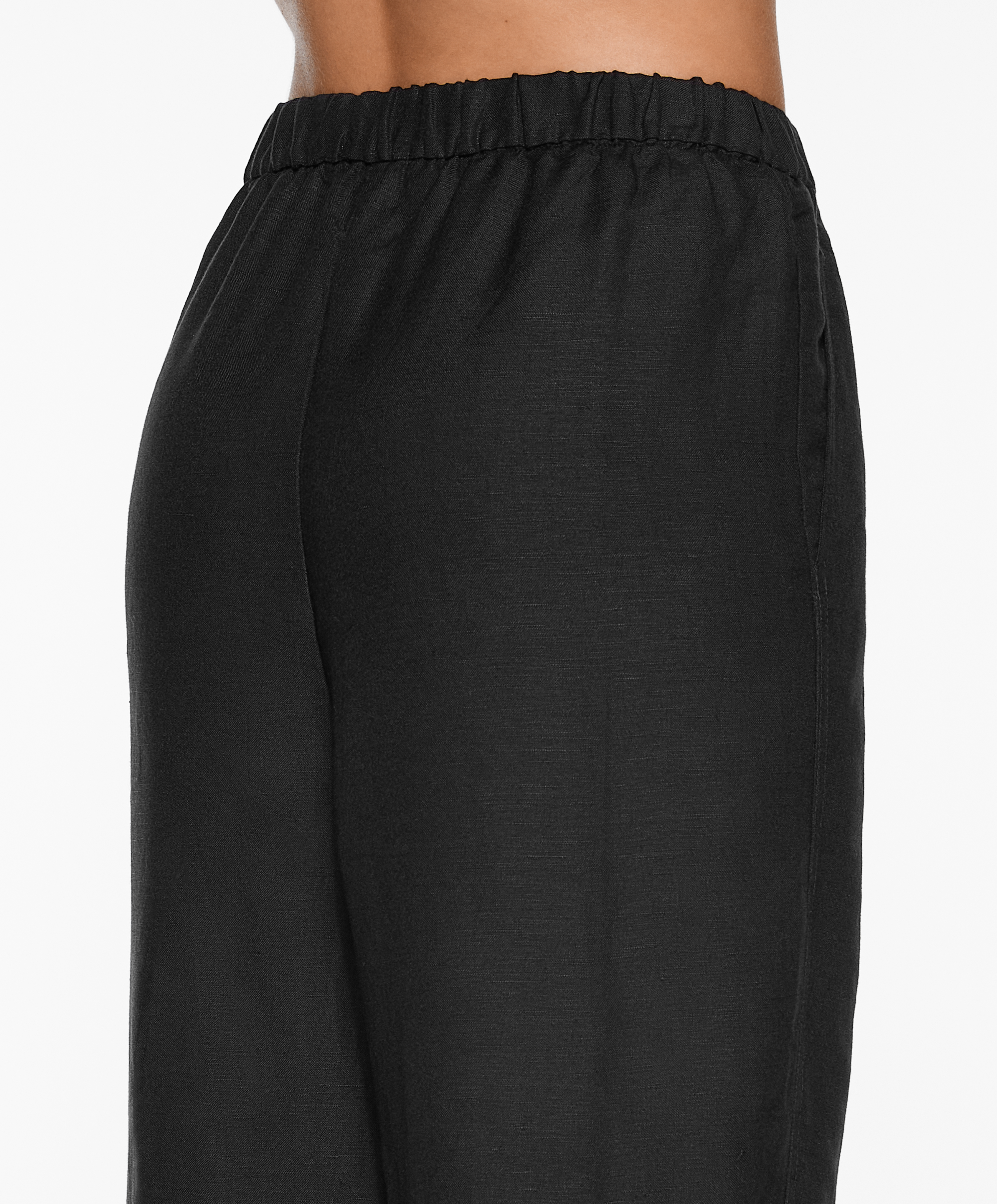 Slim-fit trousers with linen