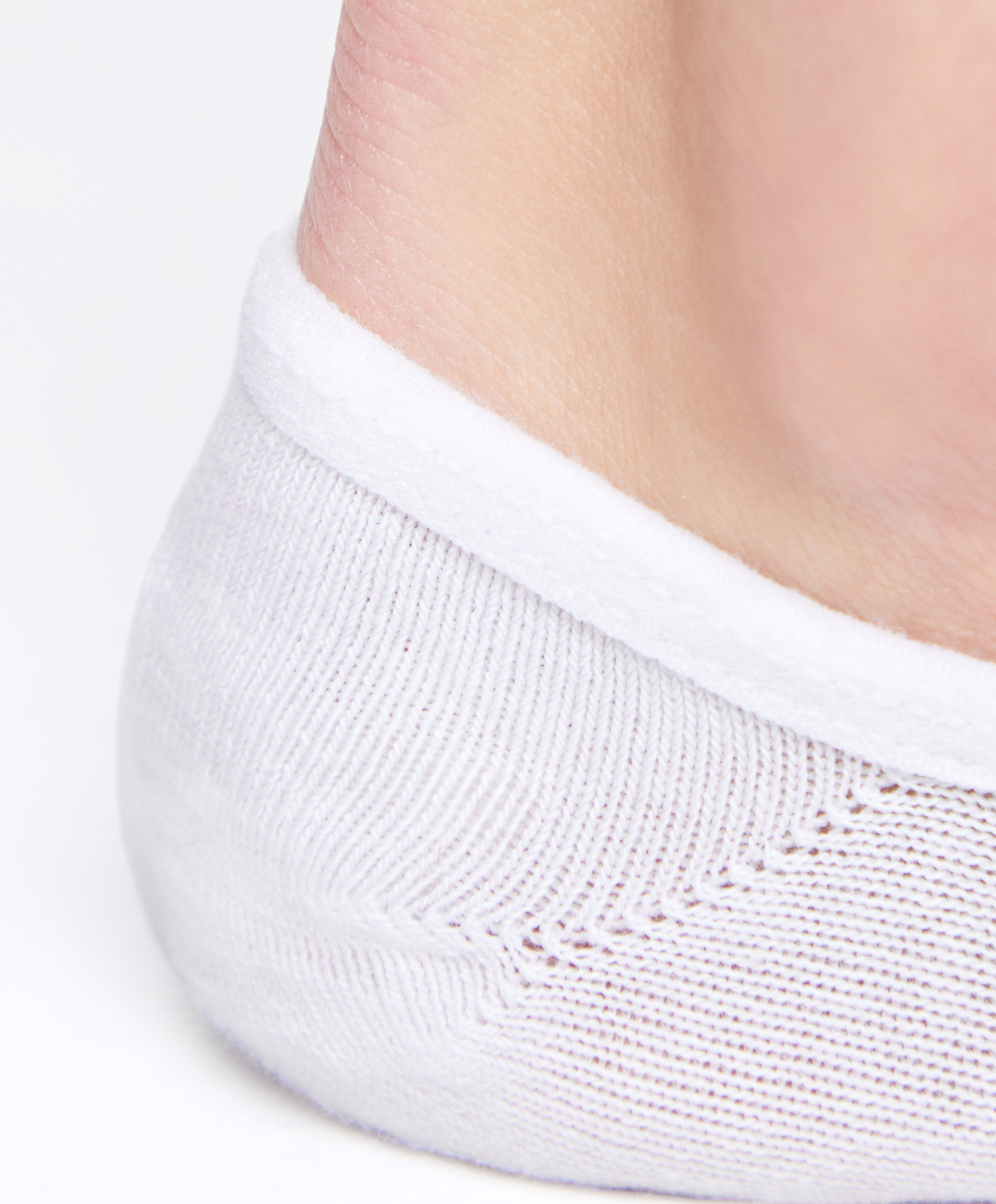 3 pairs of high-cut cotton blend invisible sports socks