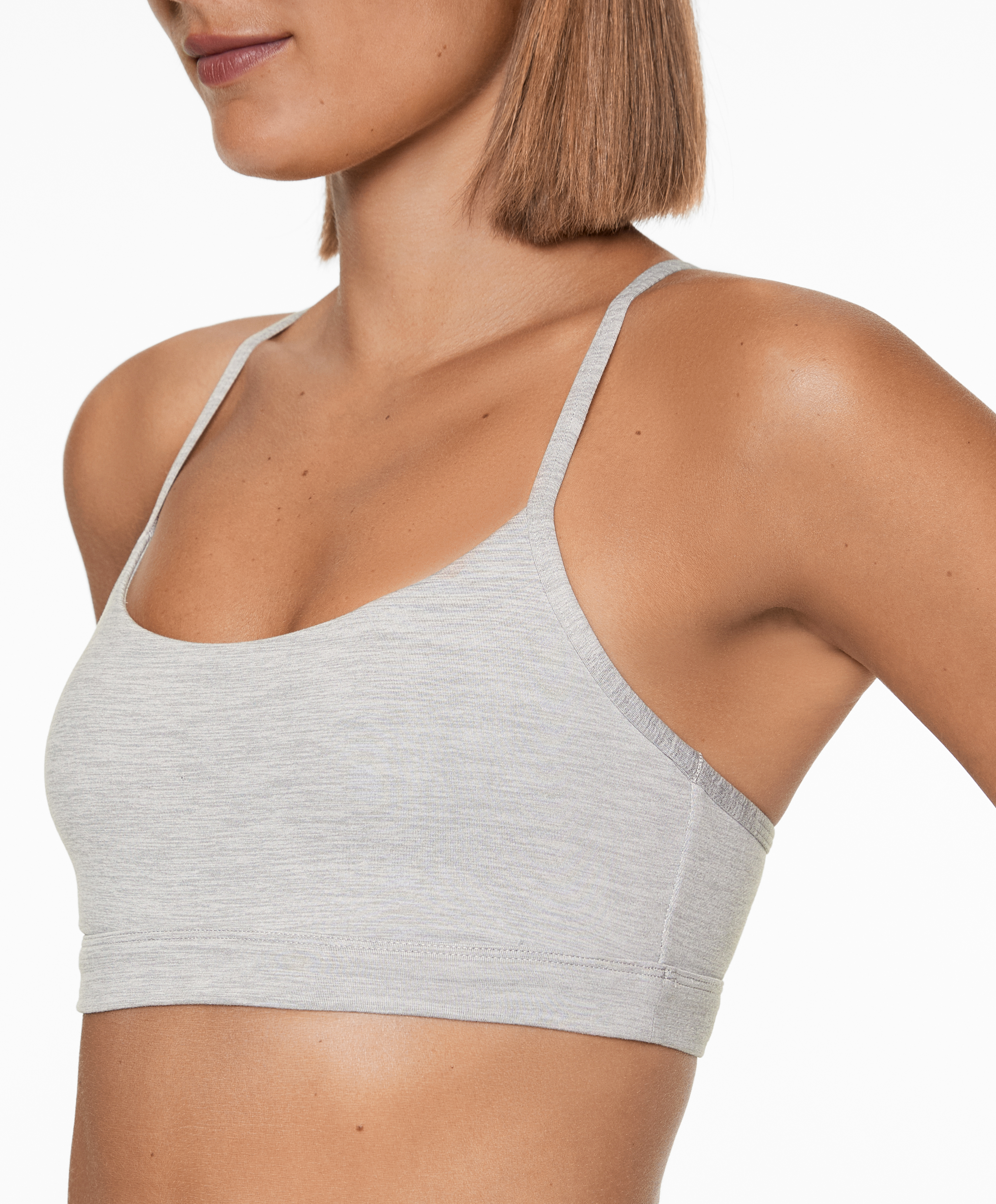 Low-support Comfortlux sports bra with cups