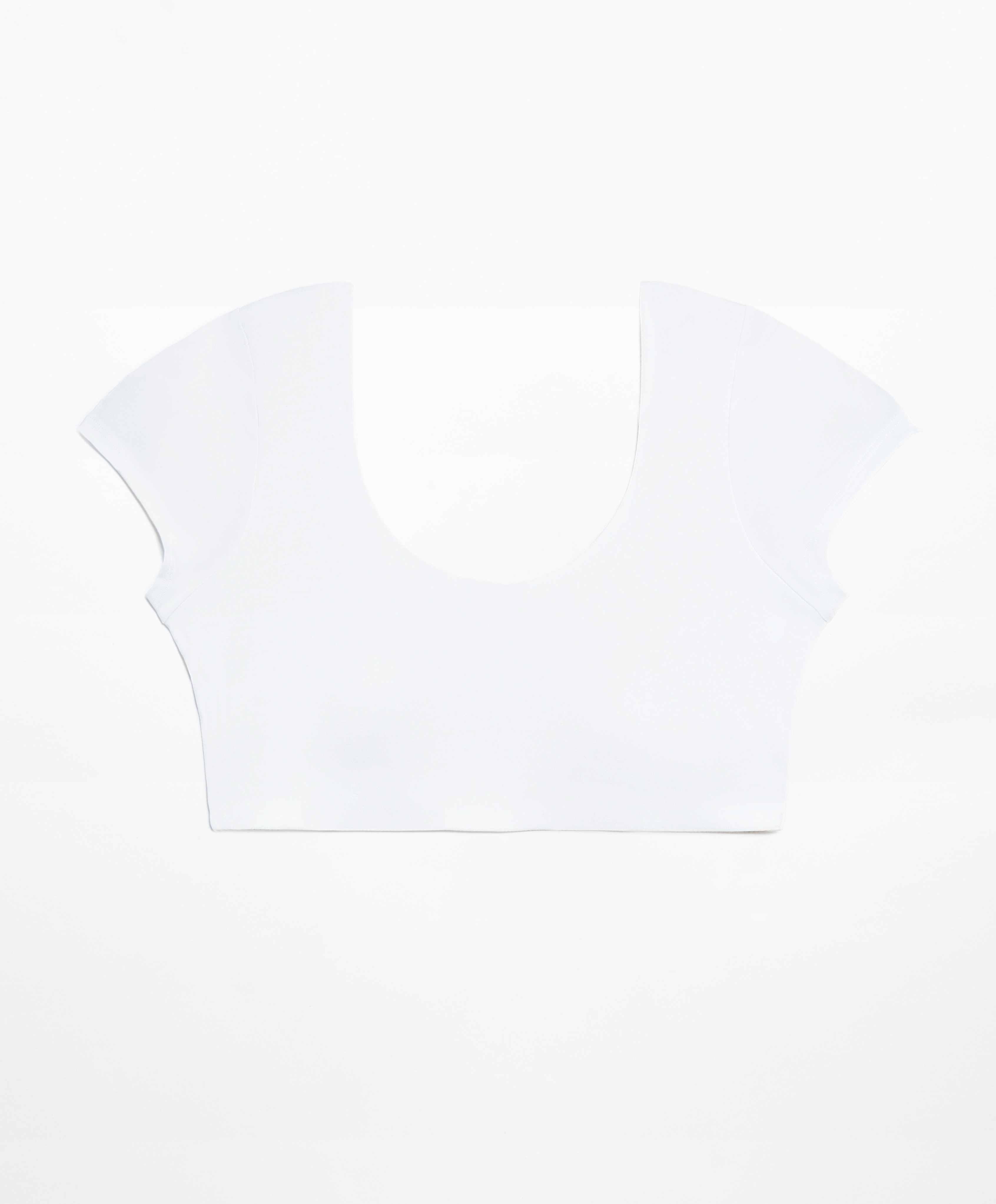 Short-sleeved bra top with modal