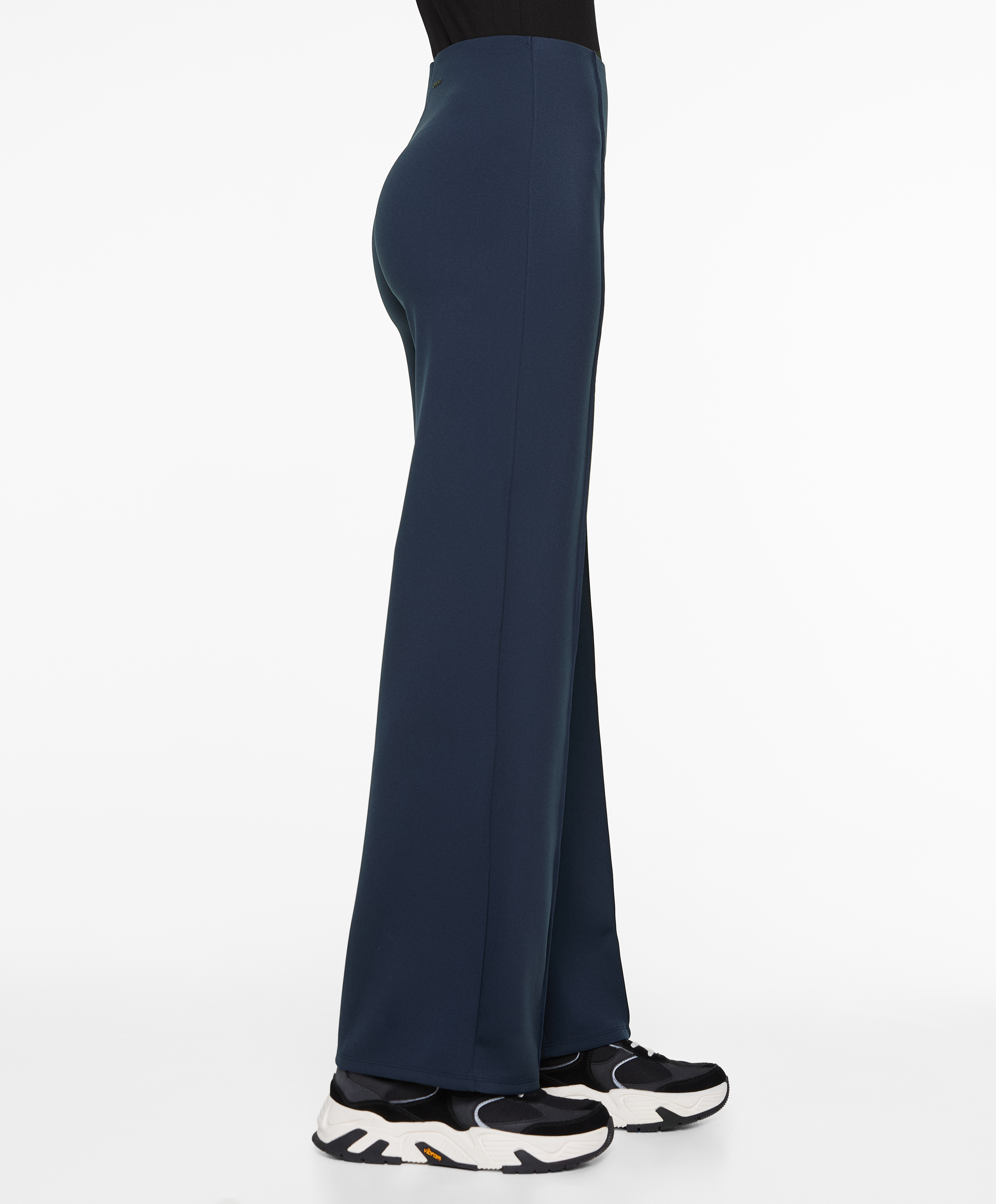 Neoprene-effect straight-leg trousers