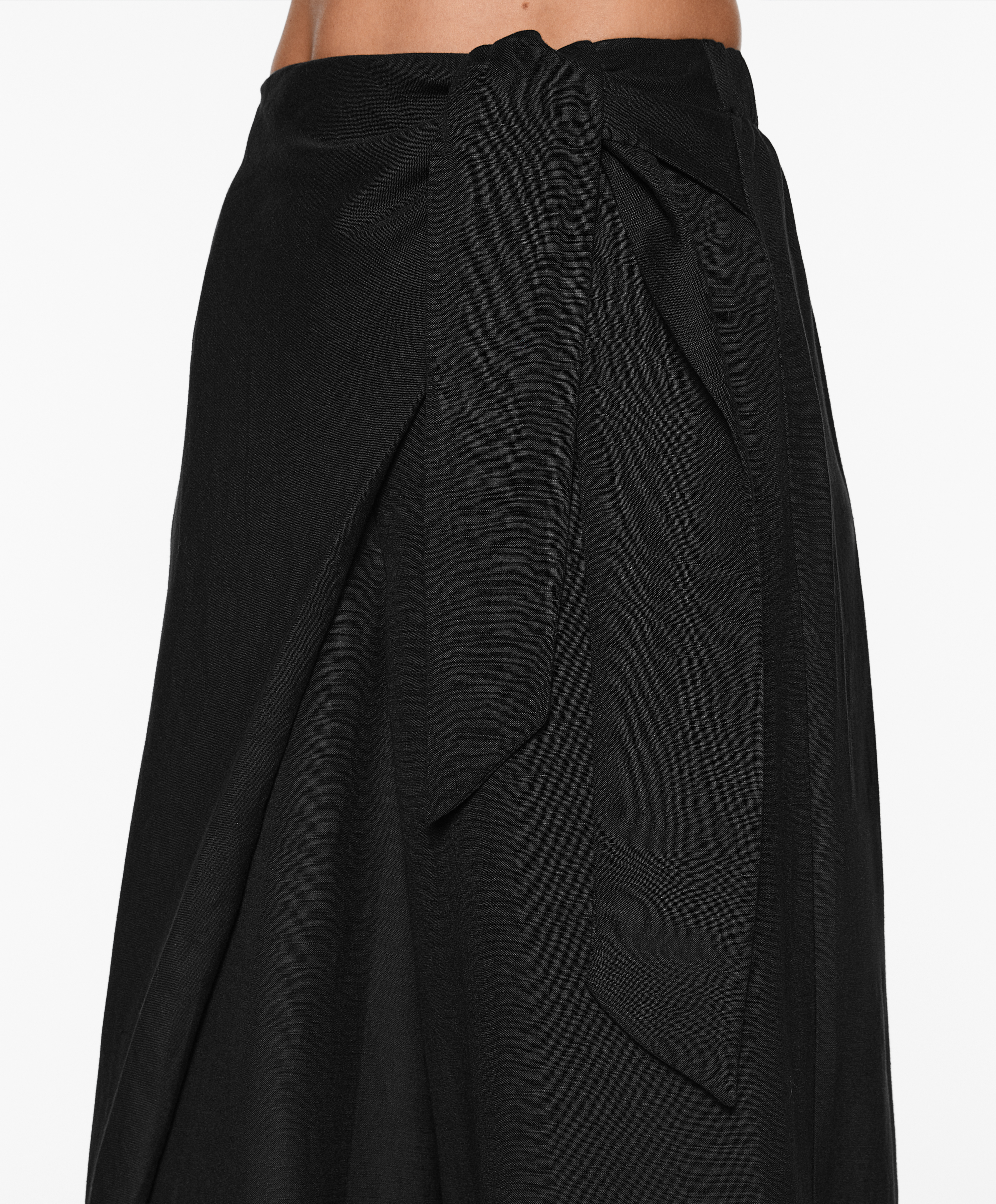 Wrap trousers with linen