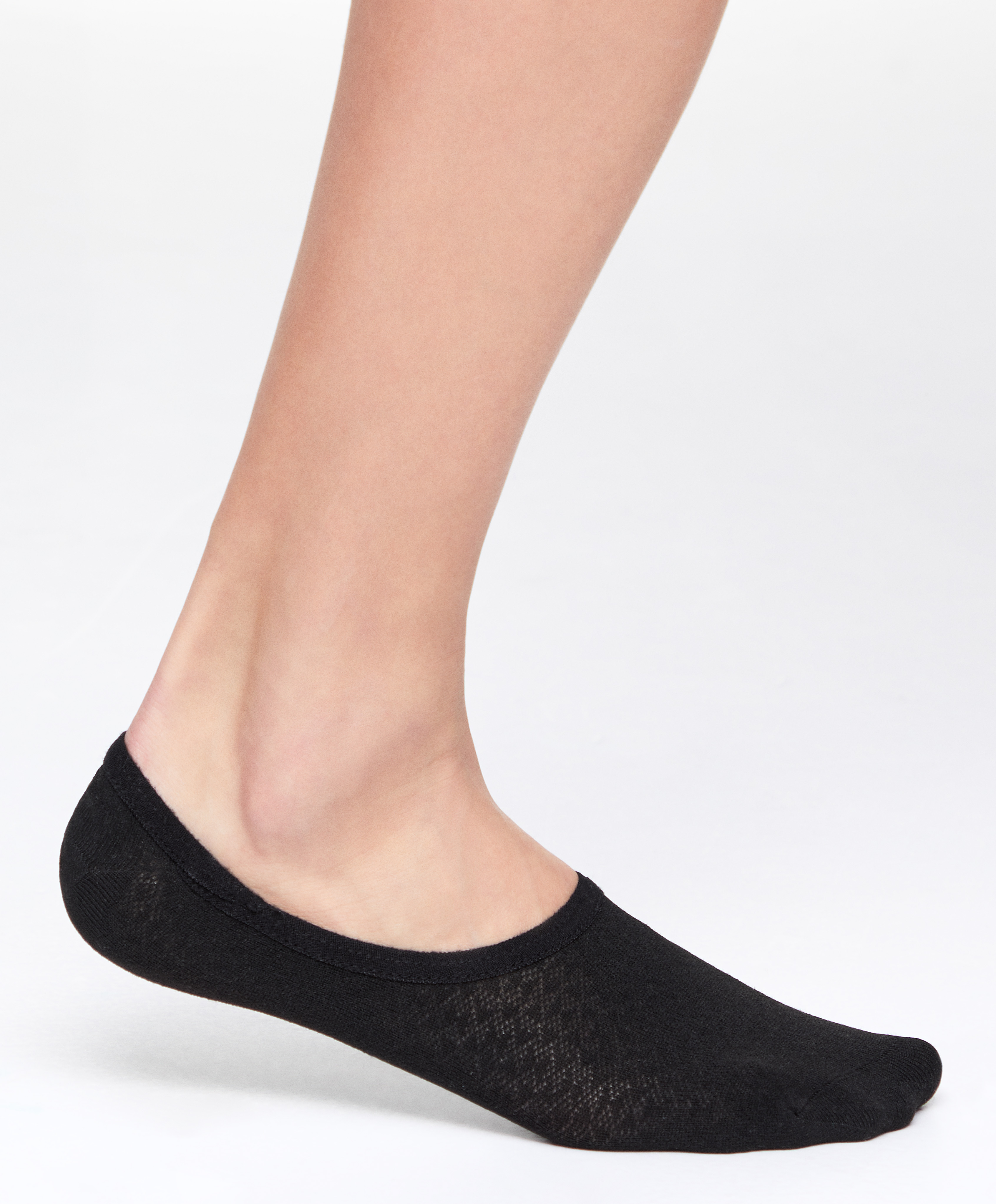 3 pairs of medium-cut invisible polyamide blend sports sneaker socks