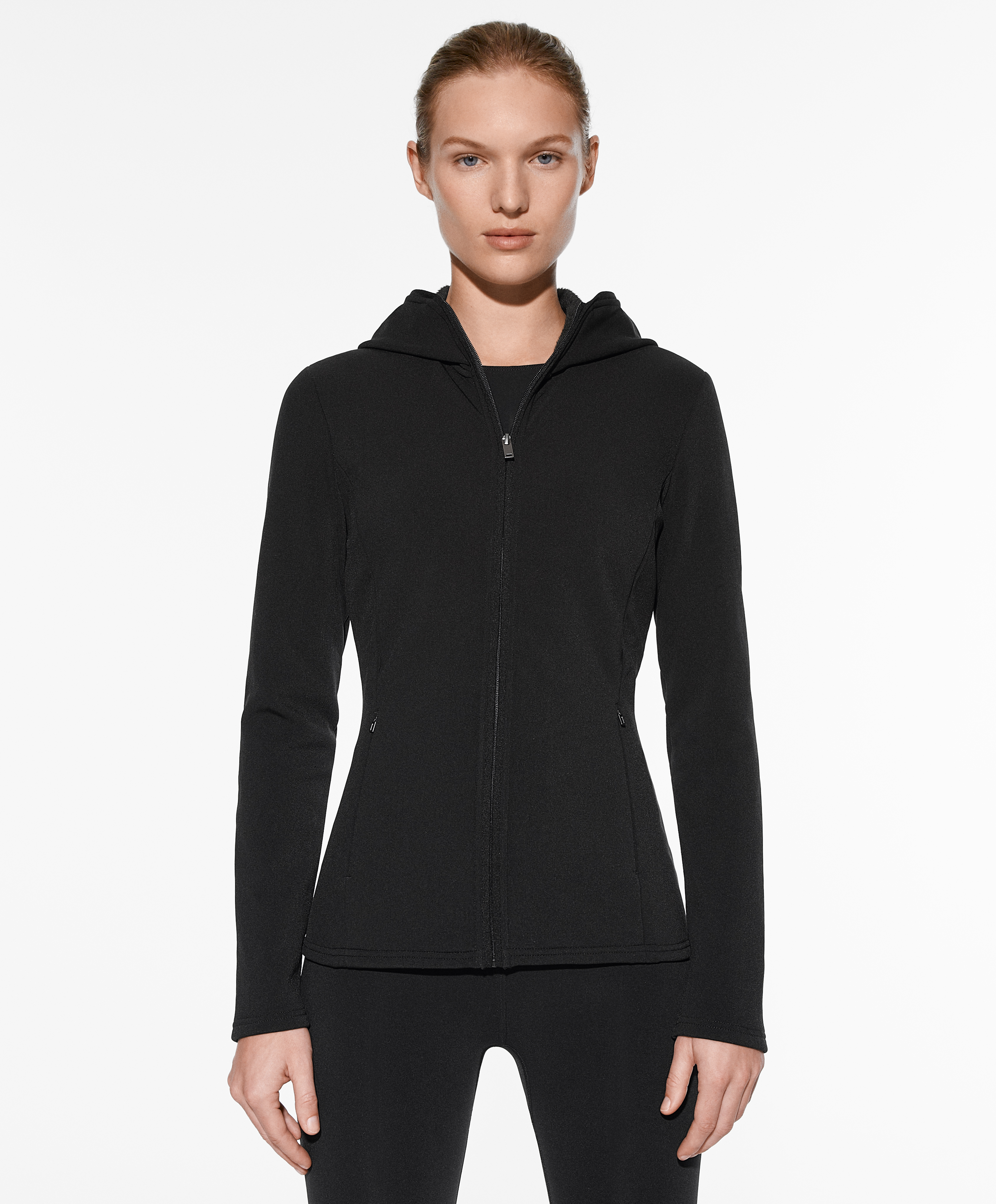 Super-extra-warm seamless hooded technical jacket