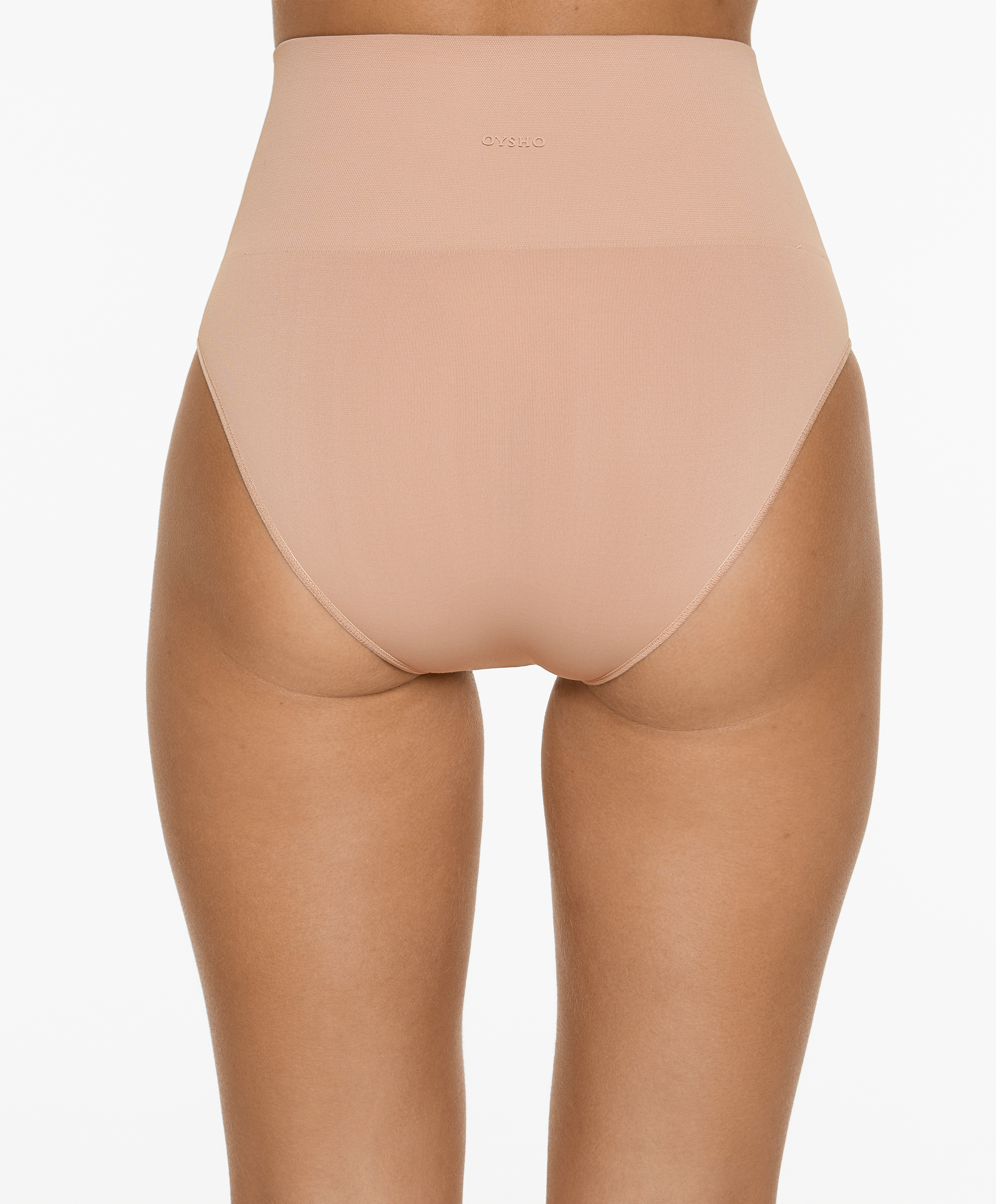 2 seamless medium-support soft-touch classic briefs