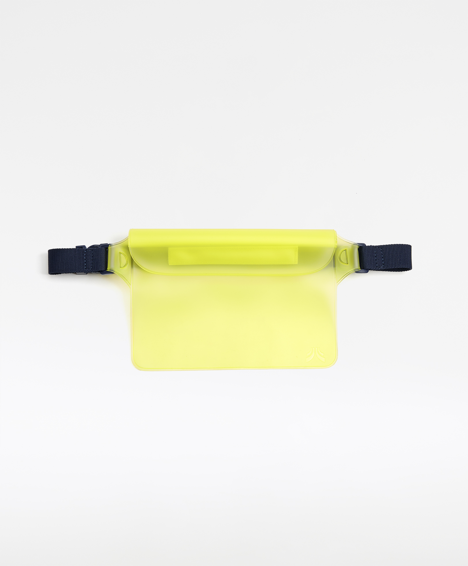 Water-resistant belt bag