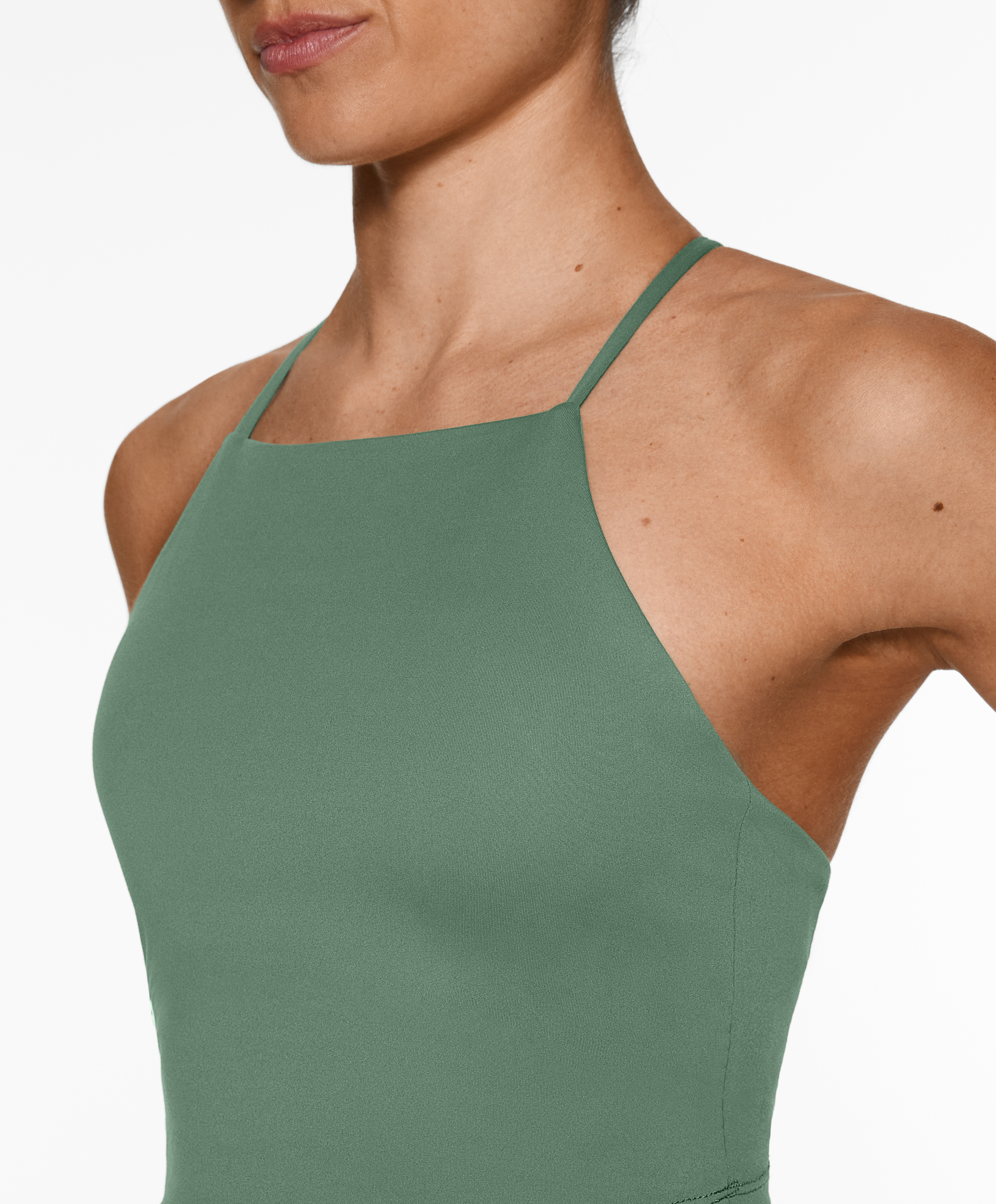 Low back strappy comfortlux tank top