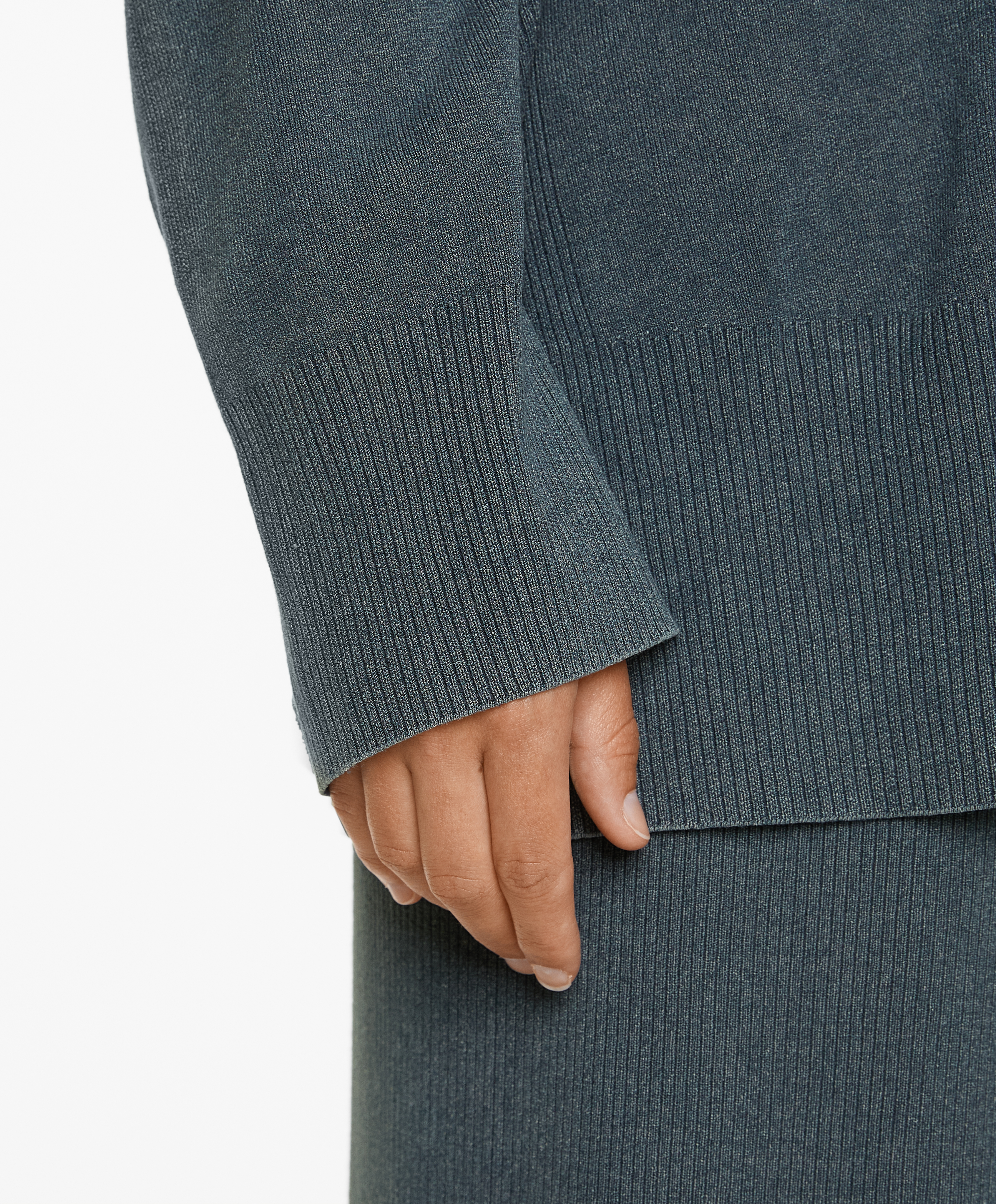 Hooded knit sweatshirt