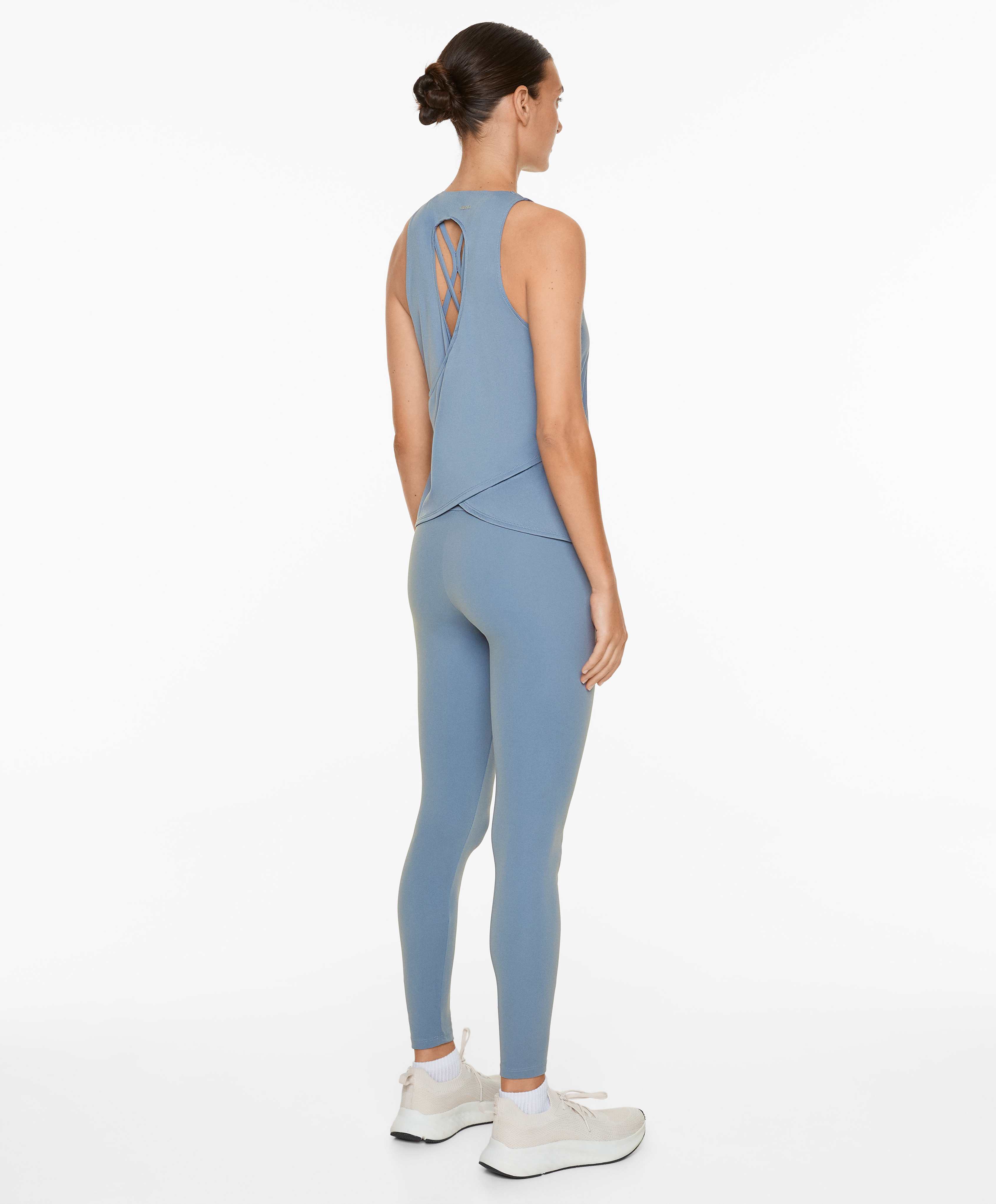 Cross-back comfortlux T-shirt