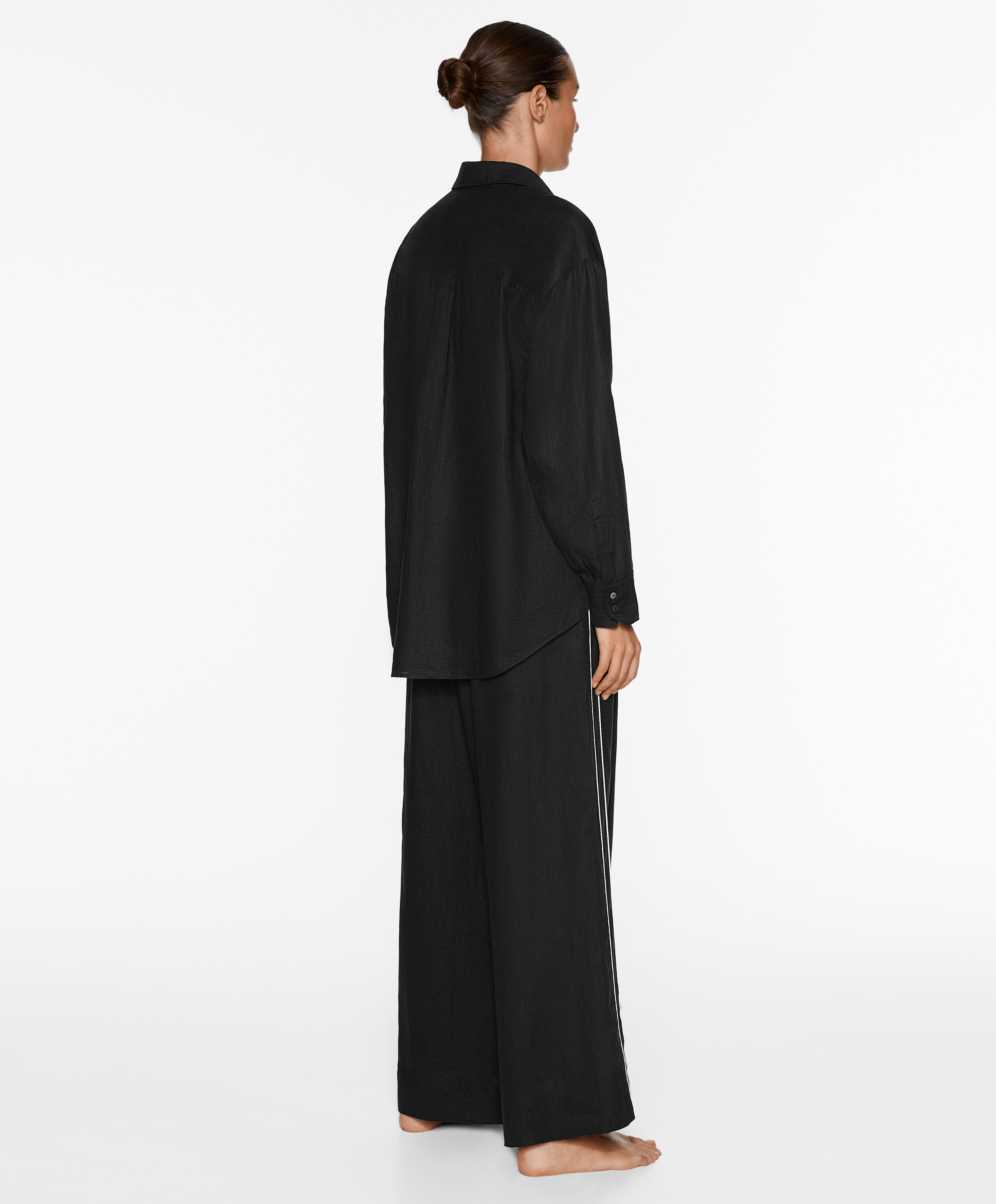 100% linen wide straight-leg trousers with piping