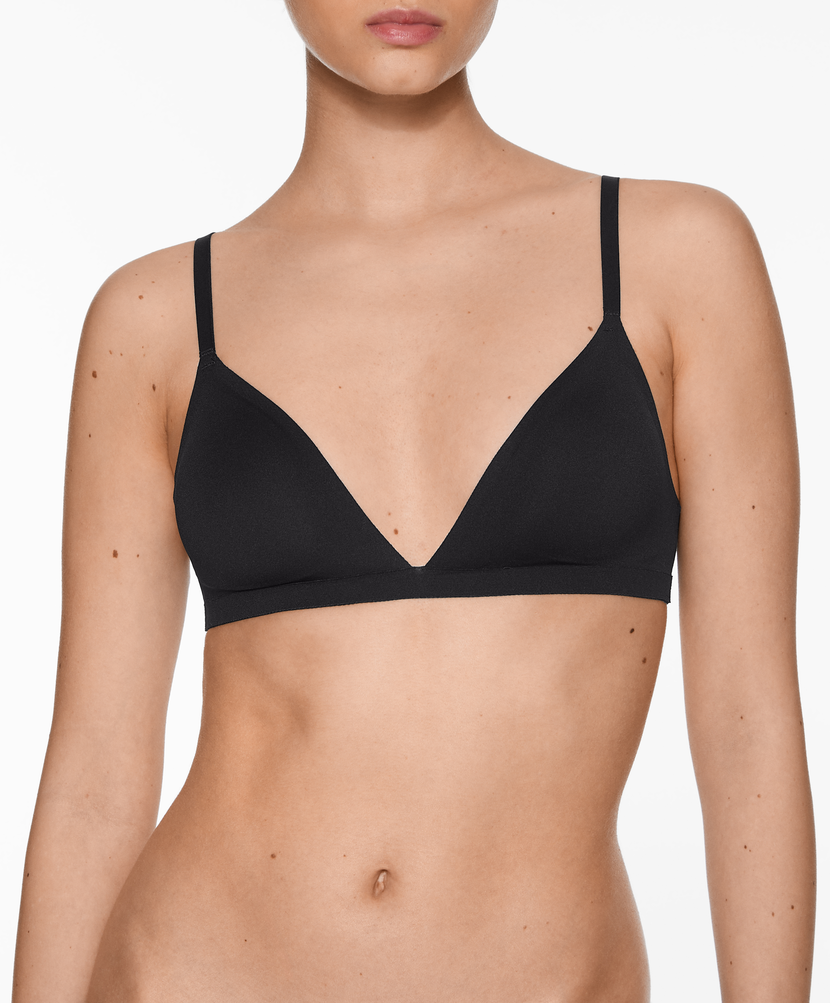 Invisible laser-cut triangle bra
