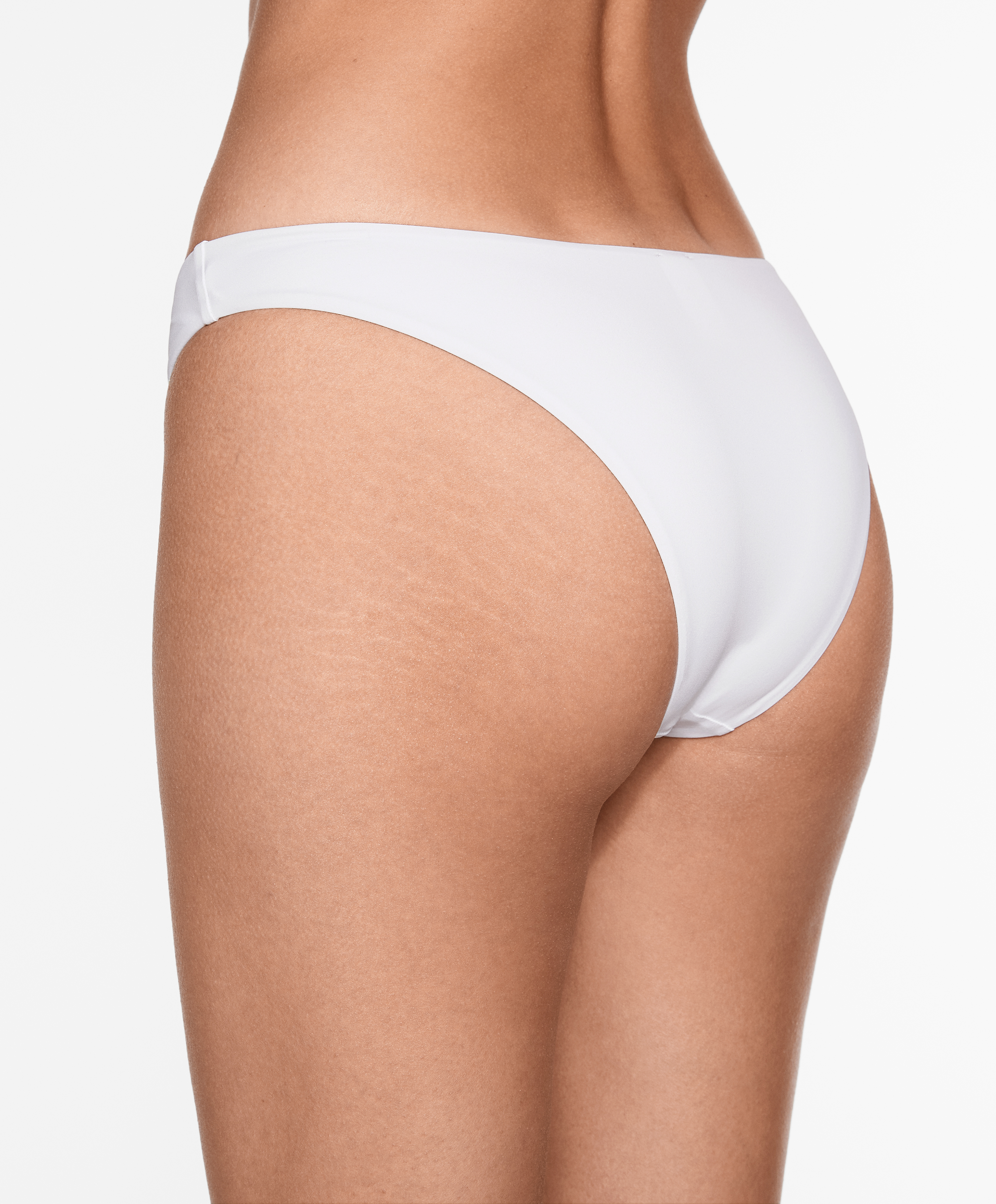 U-cut medium-coverage extra soft bikini briefs