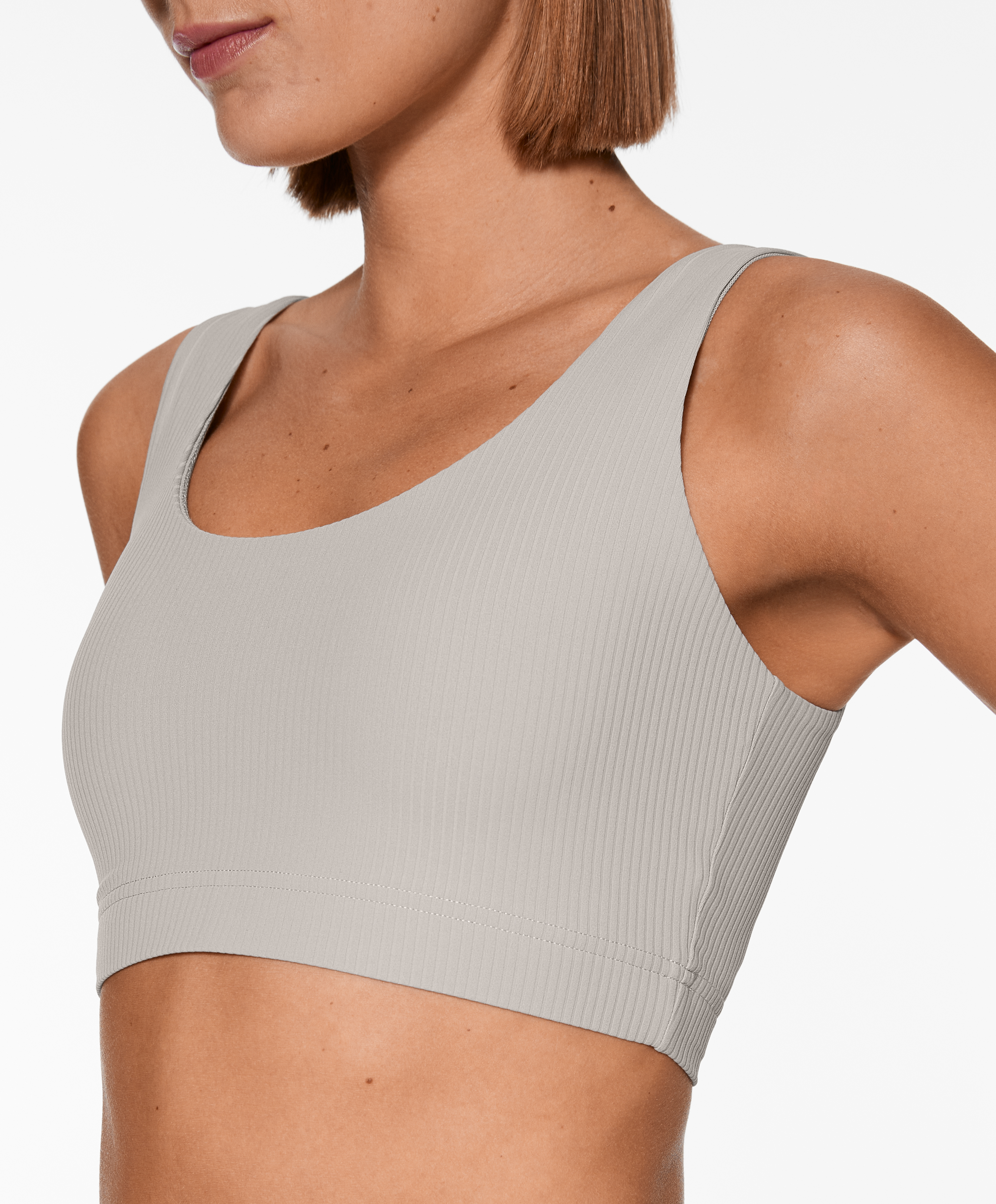 Medium-support comfortlux rib sports bra with cups